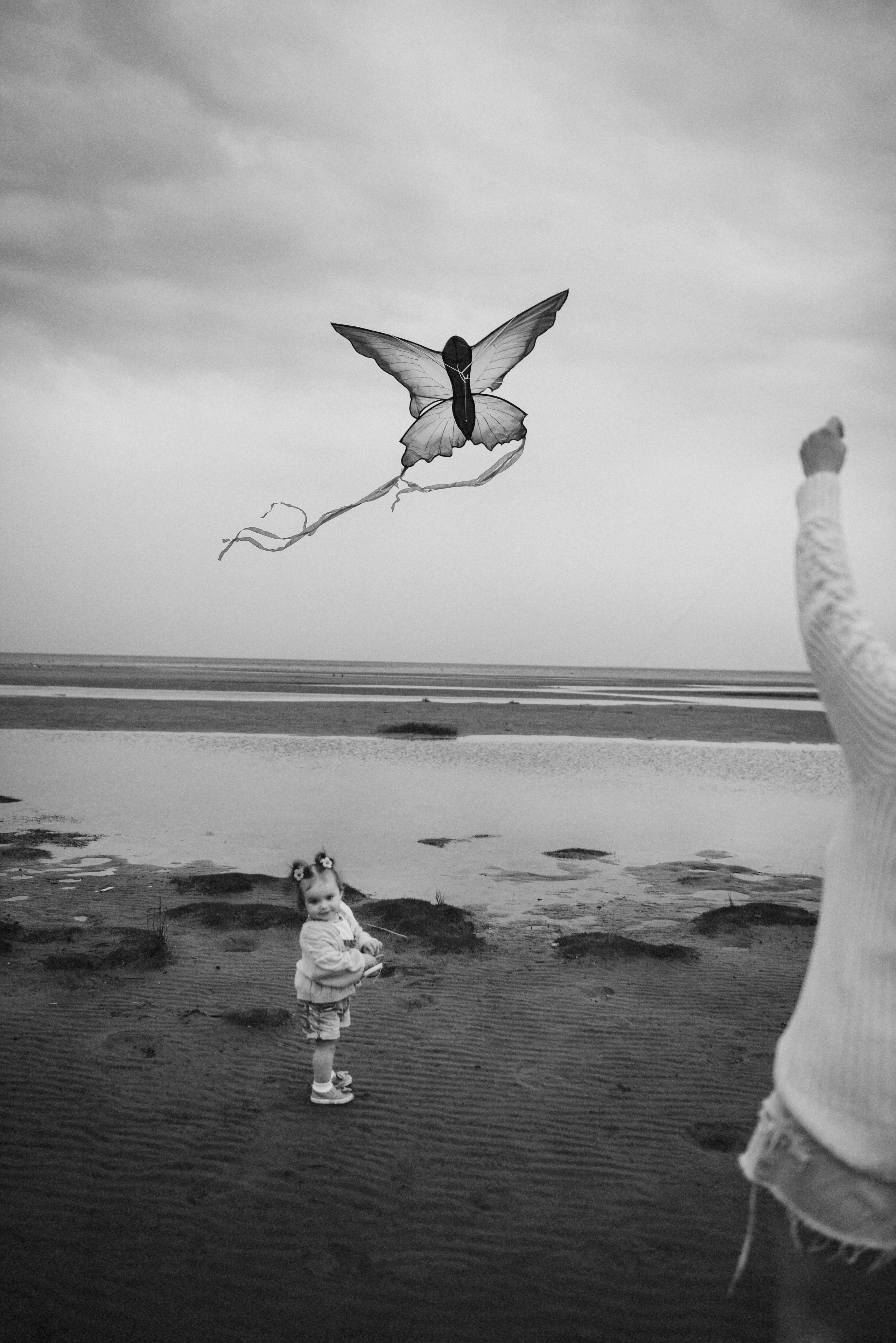 Съемка поколений на заливе. Елизавета Юлия Сергей и Ия. Семейный и свадебный фотограф в Санкт-Петербурге Яна