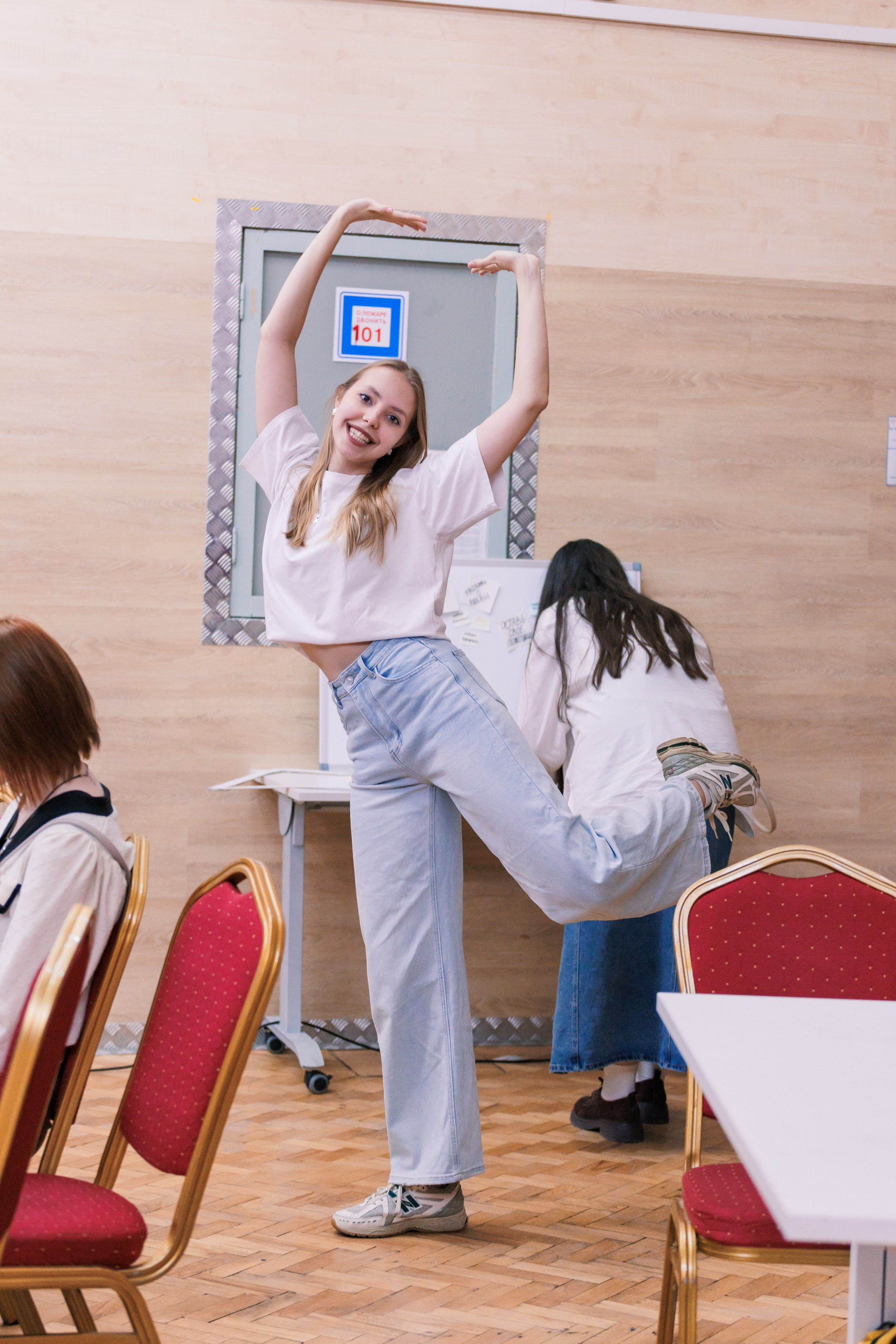 Поэтический вечер МАИ 2025. Фотограф в Москве Дмитрий Емельянов