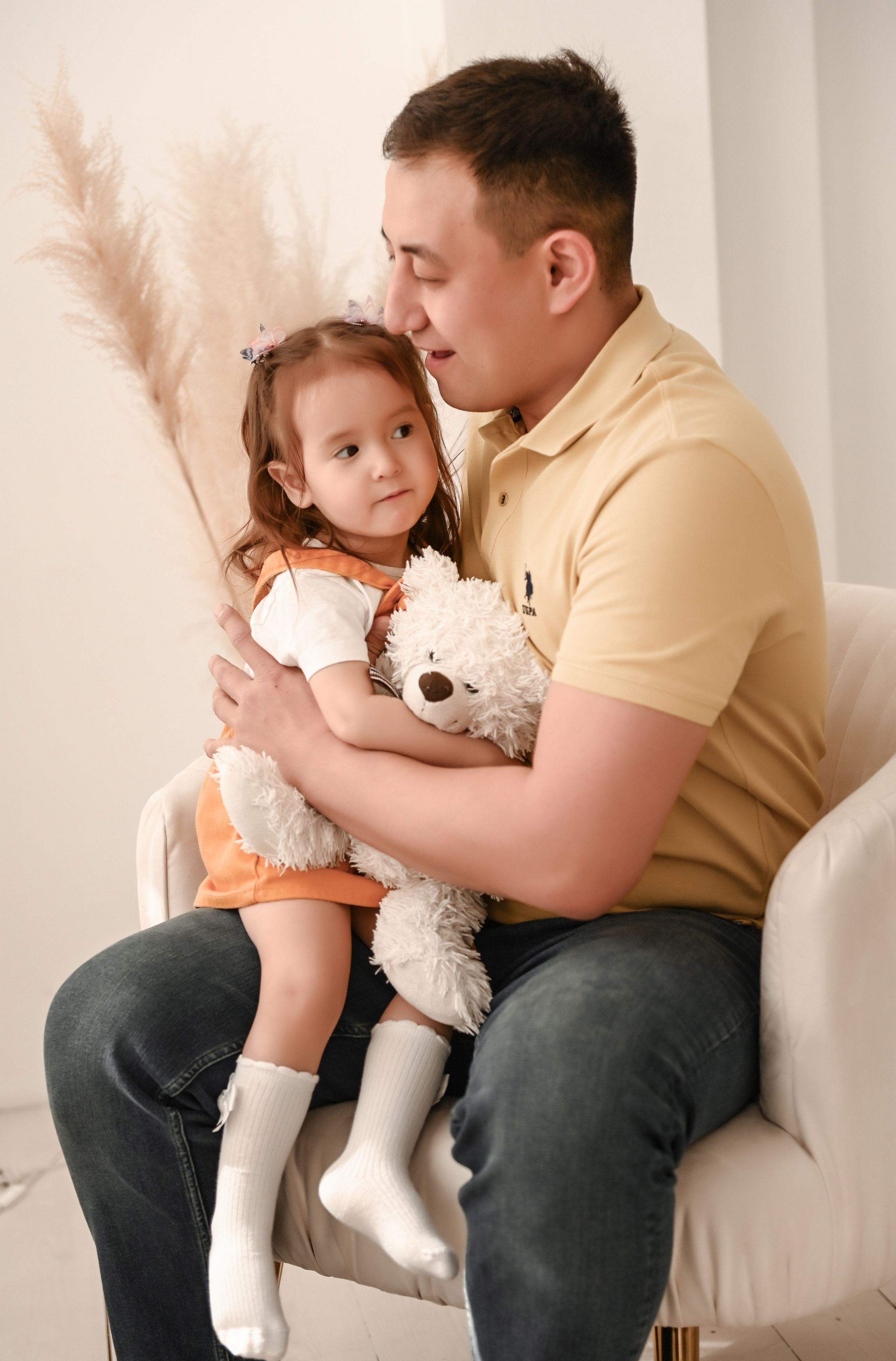 Семейная студийная  фотосессия 2. Свадебный, семейный, детский, контент фотограф в Омске Максим Ильин