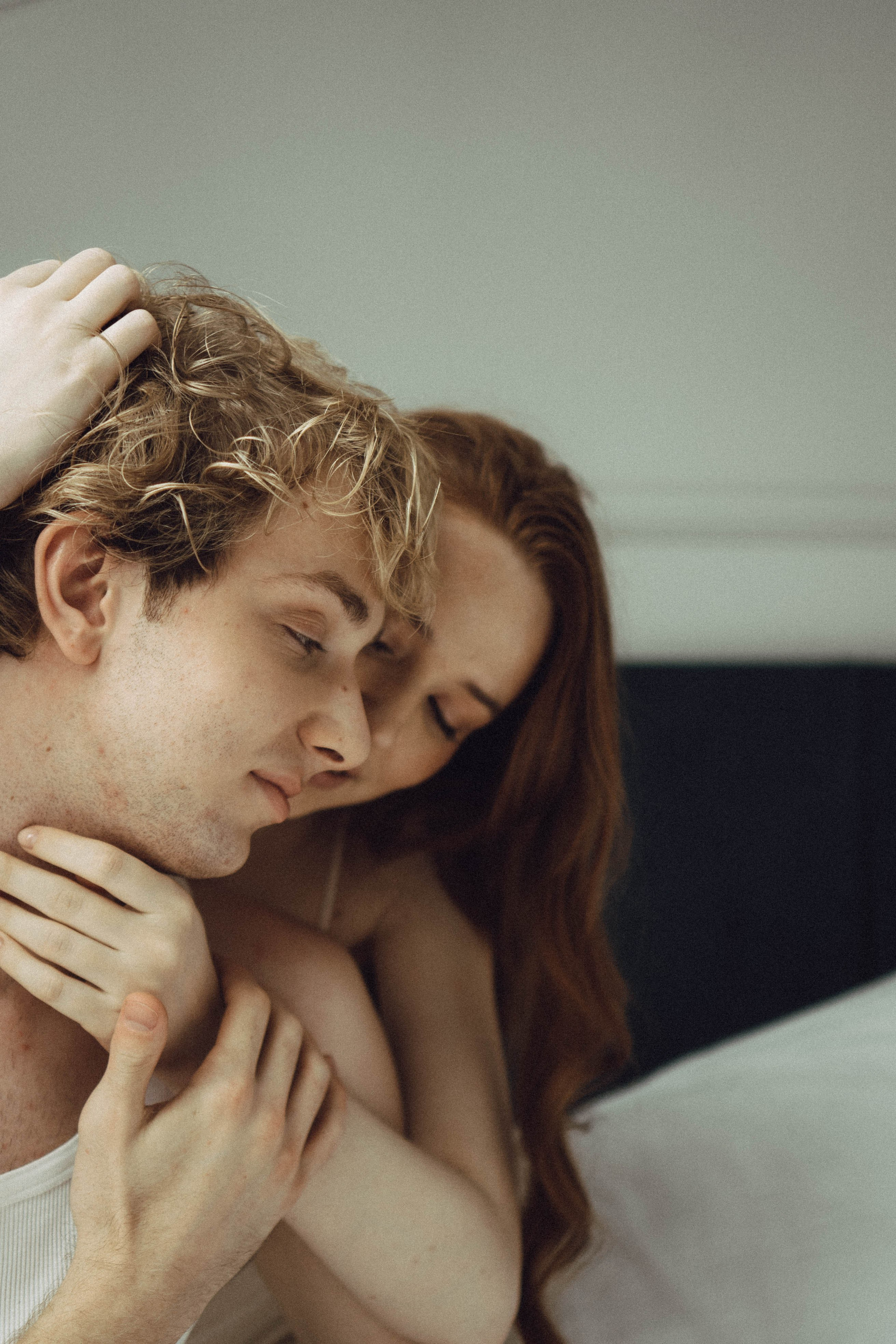 СВАДЕБНАЯ СЬЕМКА В ОТЕЛЕ. СБОРЫ ЖЕНИХА И НЕВЕСТЫ И ТАКЖЕ ТОР И ПОДГОТОВКА К ПРОГУЛКЕ. Профессиональный фотограф, Санкт-Петербург — Виктория Богомолова