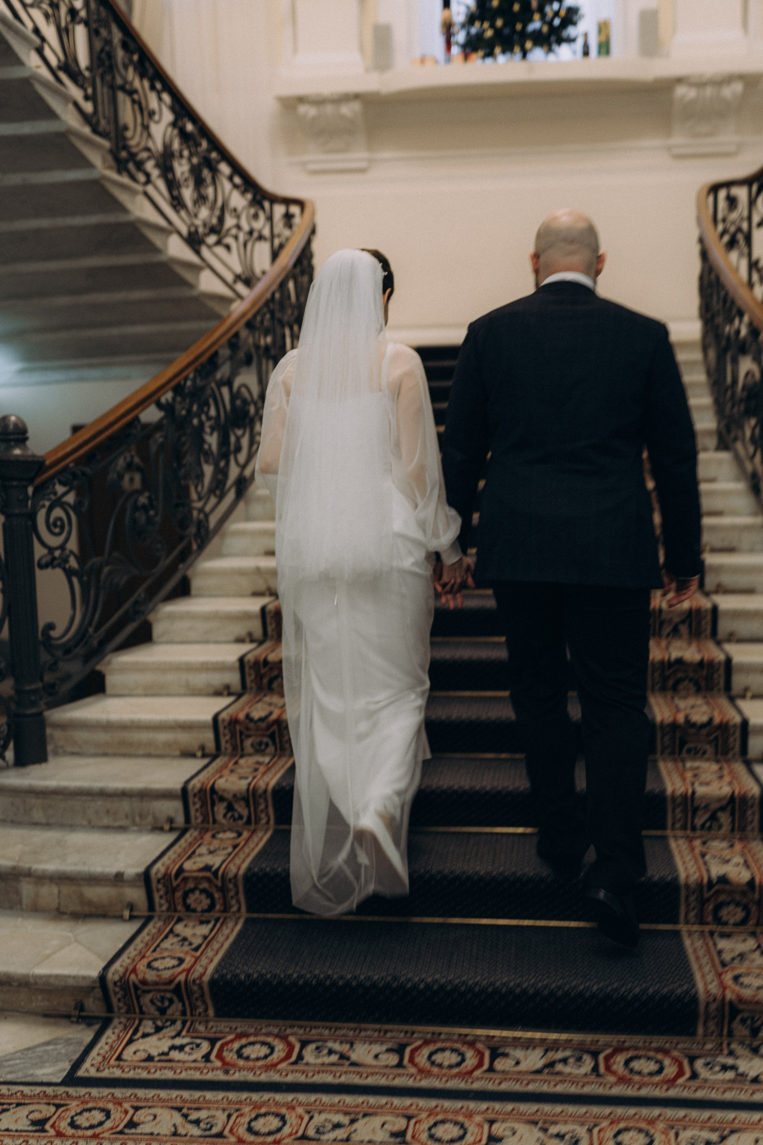 СВАДЕБНАЯ СЬЕМКА ВО ВТОРОМ ДВОРЦЕ (ДЕКАБРЬ) ТАКЖЕ СЬЕМКА В СТУДИИ НА ЧЕРНЫШЕВСКОЙ. Профессиональный фотограф, Санкт-Петербург — Виктория Богомолова