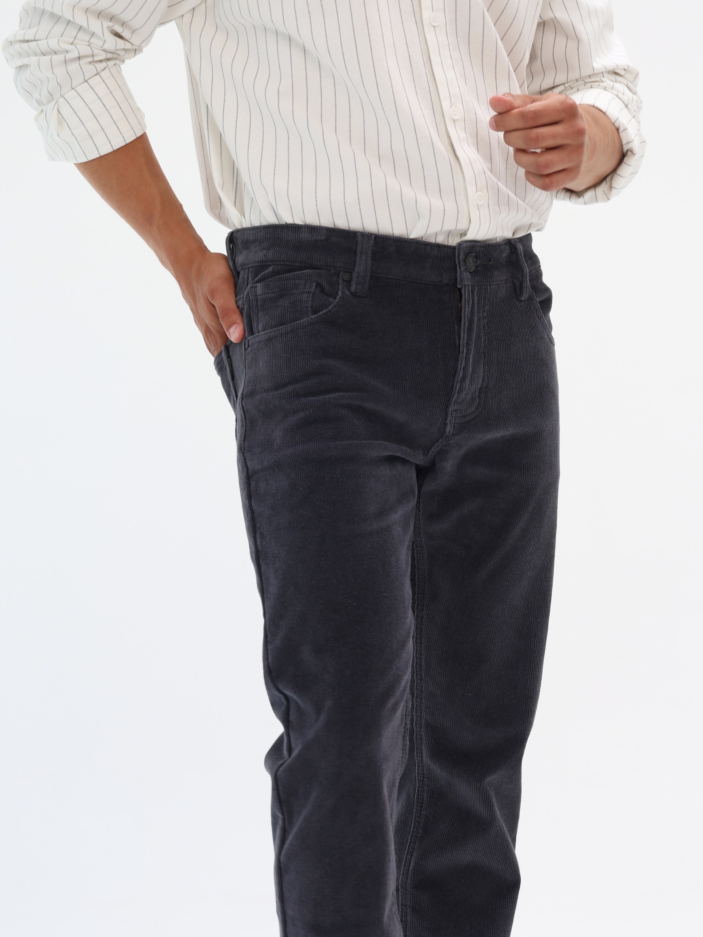 Каталожные фото одежды, сборные съемки для маркетплейсов Вайлдберриз, Новосибирск. Съемка фото и видео для маркетплейсов Вайлдберриз, Озон в Новосибирске