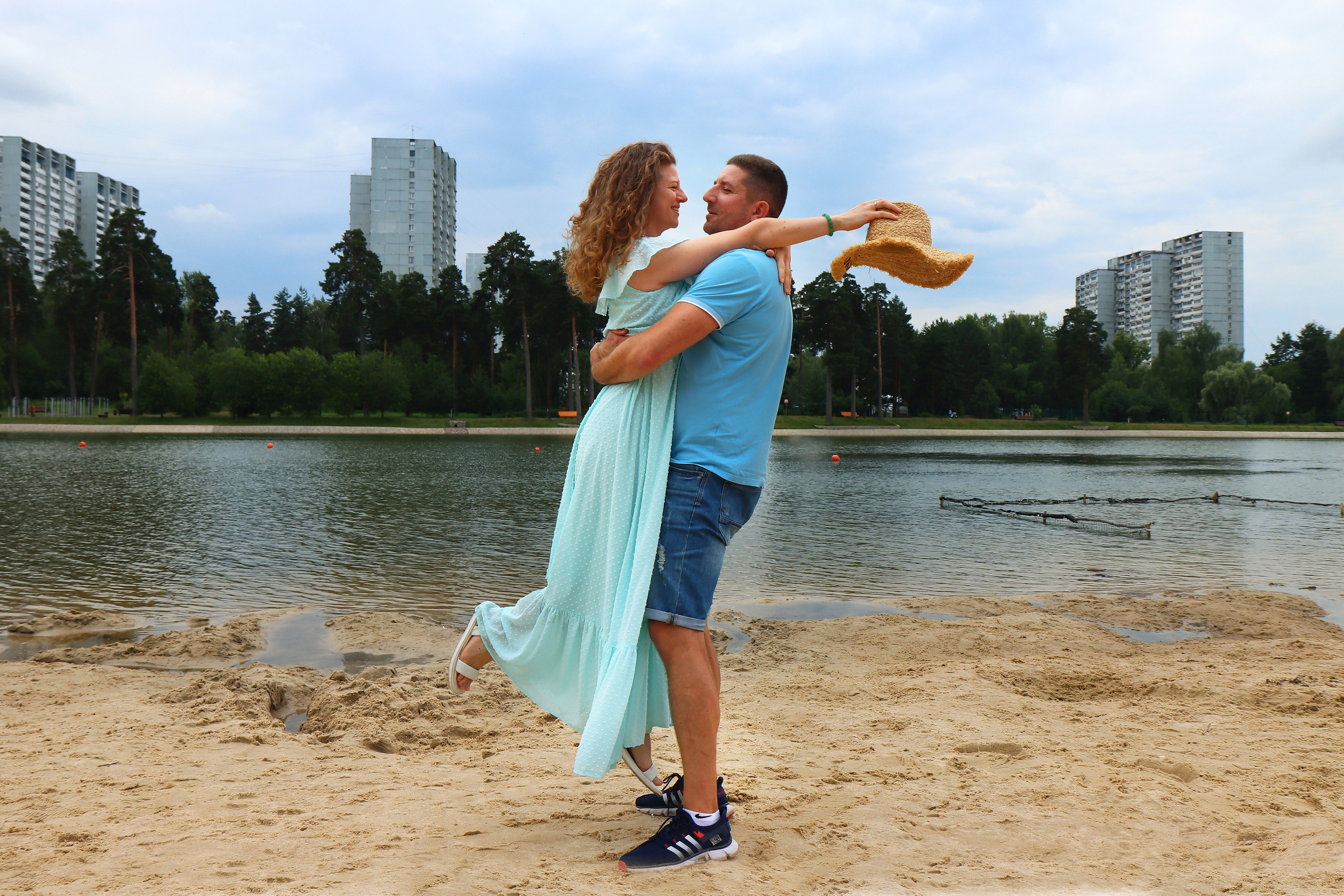 На пляже вдвоем. Фотография Елена