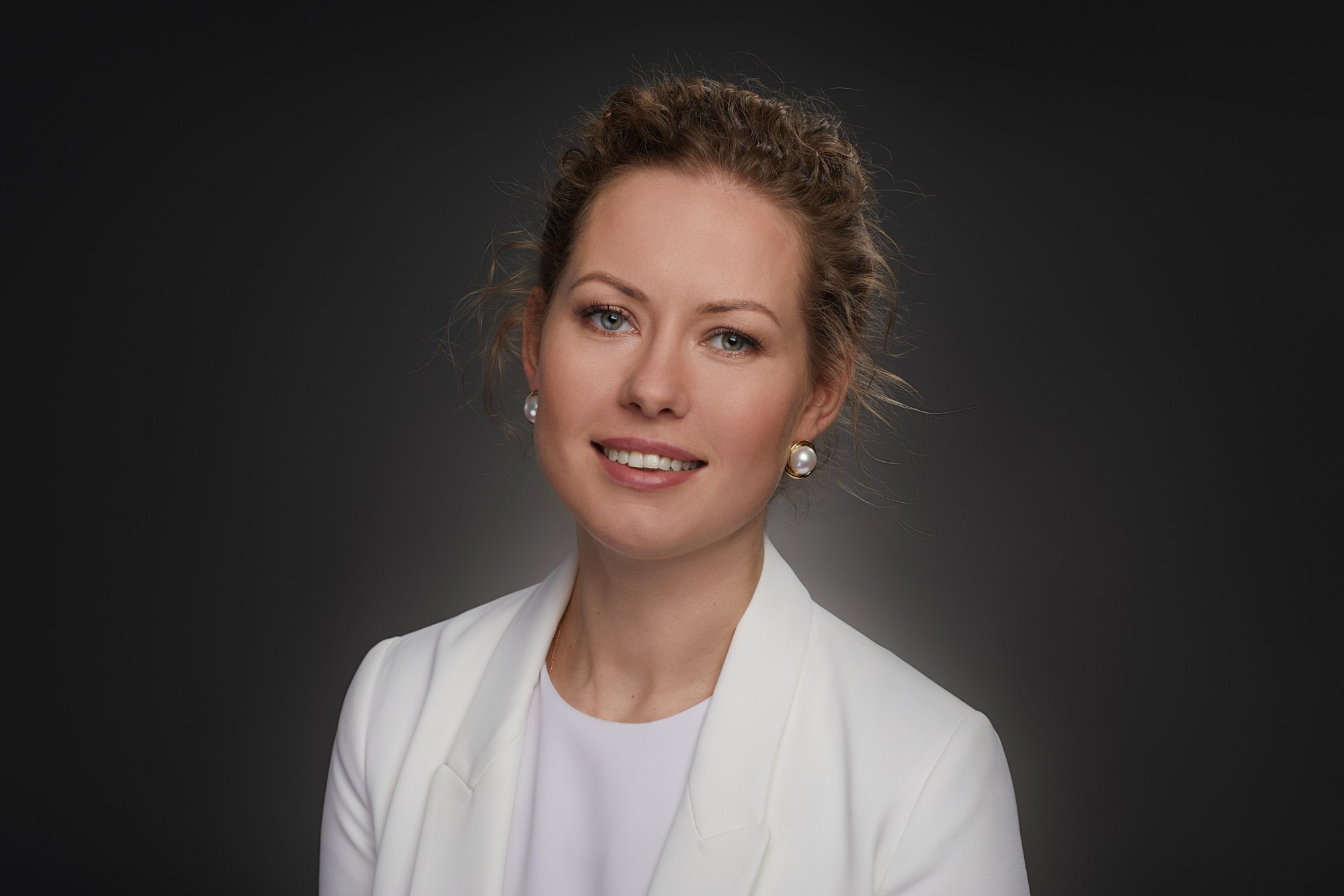 Деловой портрет. Профессиональная фотосъемка для бизнеса и личного бренда в Москве