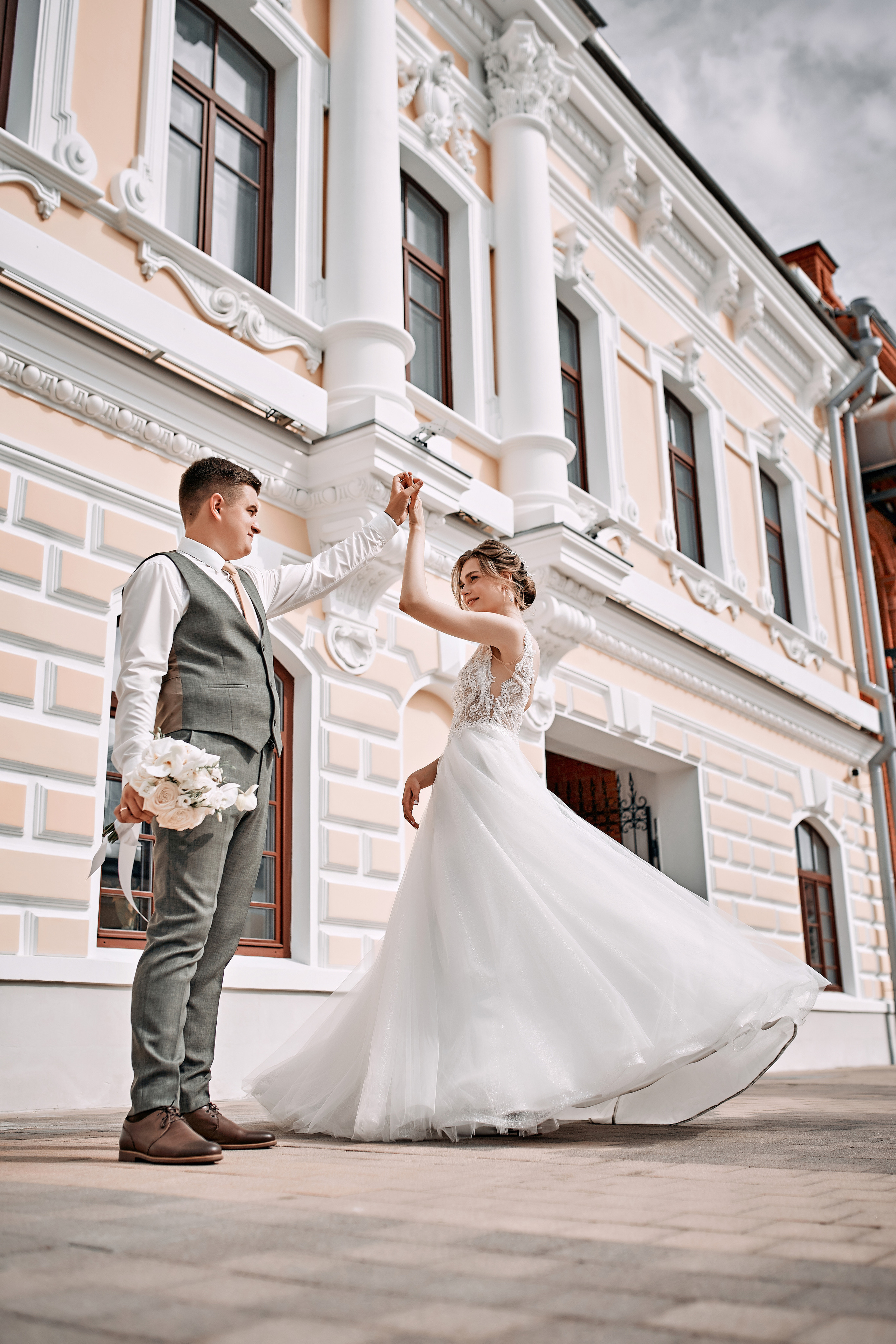 Куда зовут тебя твои ветра? … В какую даль несут тебя на крыльях?. Фотограф Меняйло Евгений. Свадьба. Портрет. Репортаж. Семья. Контент