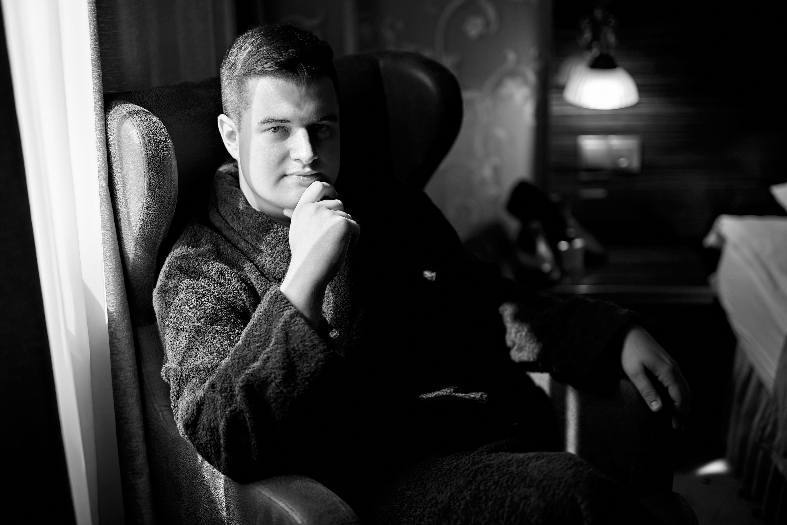 Куда зовут тебя твои ветра? … В какую даль несут тебя на крыльях?. Фотограф Меняйло Евгений. Свадьба. Портрет. Репортаж. Семья. Контент