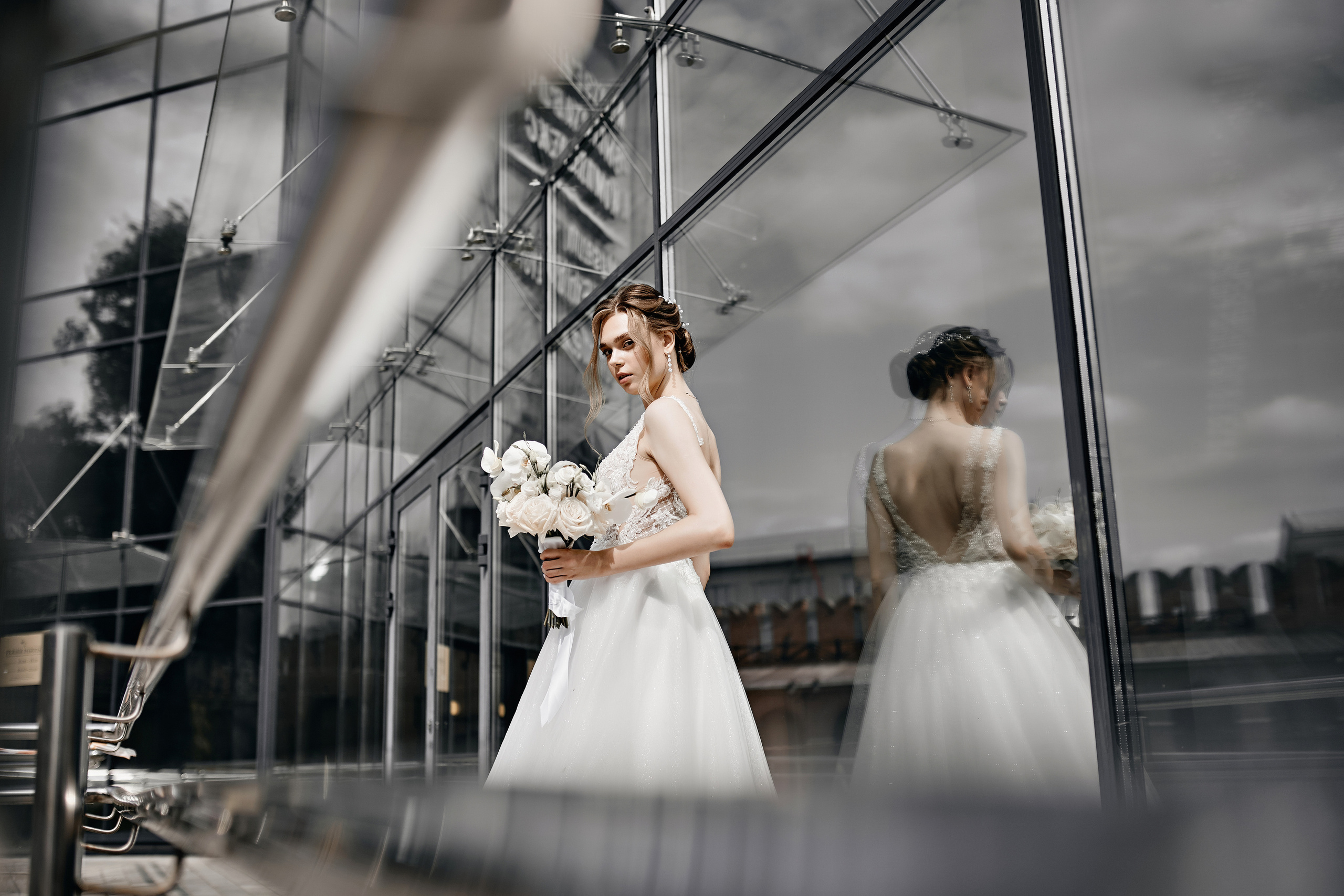 Куда зовут тебя твои ветра? … В какую даль несут тебя на крыльях?. Фотограф Меняйло Евгений. Свадьба. Портрет. Репортаж. Семья. Контент