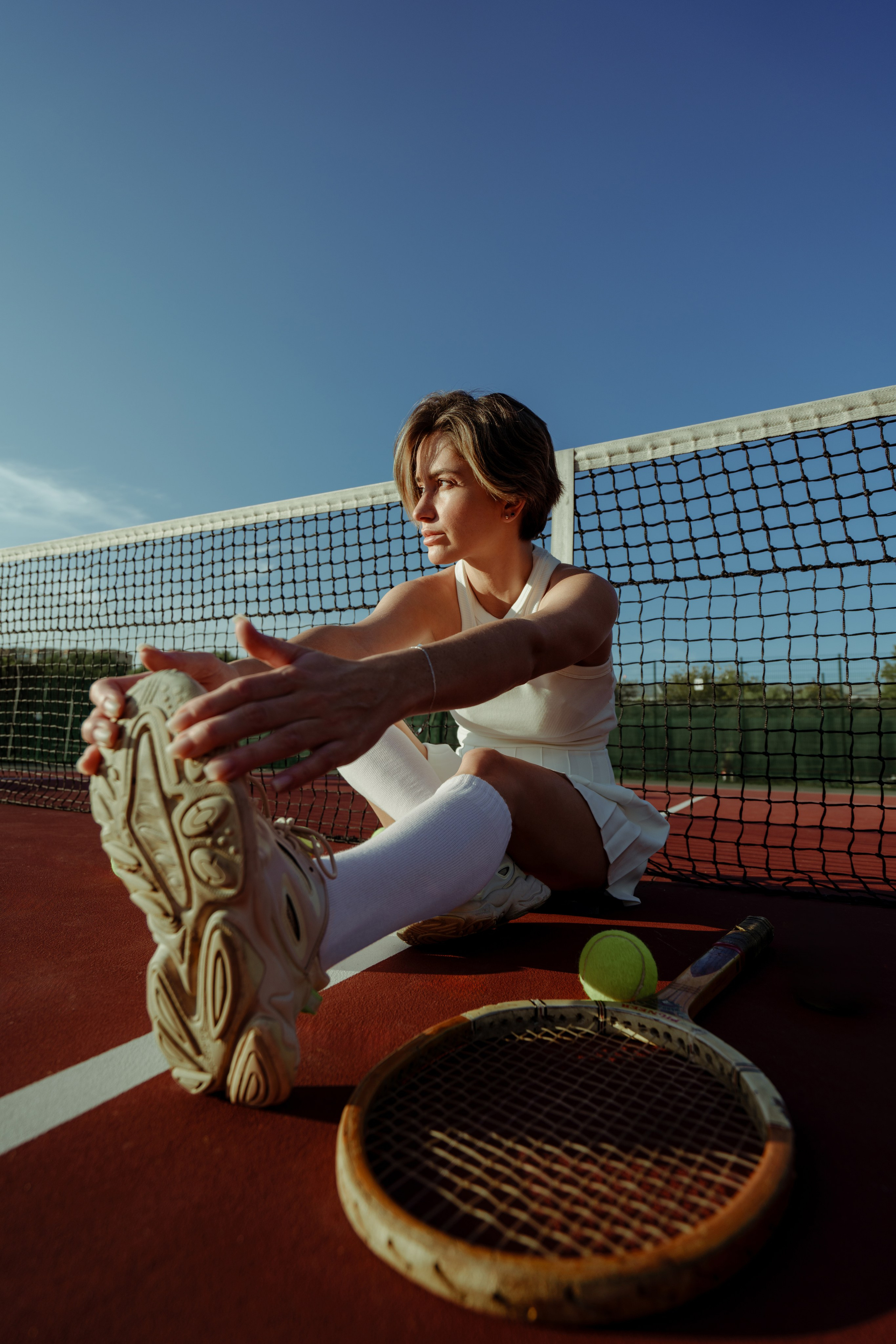 Фотосессия на тенисном корте для девушки. Репортажный фотограф Москва Сергей Дружинин