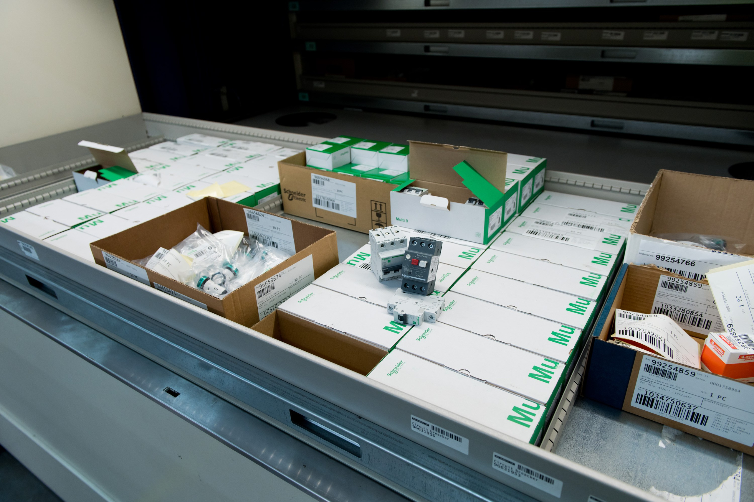 Производство Grundfos. Репортажный фотограф и видеограф Слава Думчев. Тимбилдинги, отчетники, корпоративы