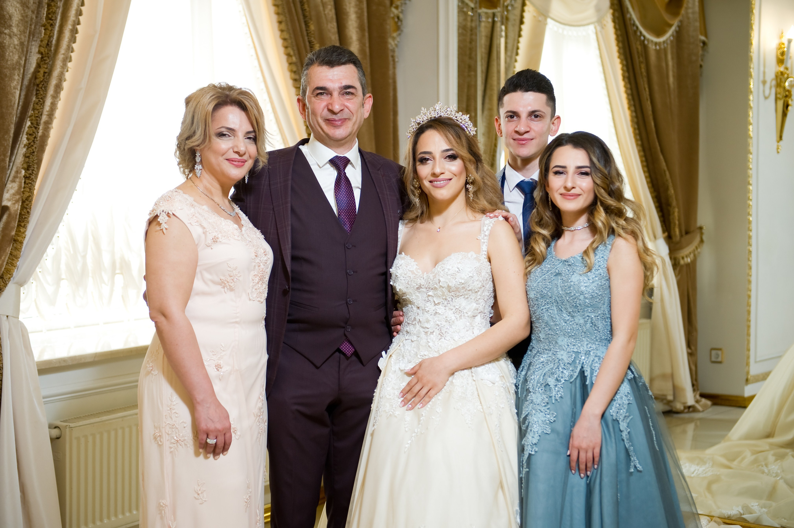 Свадьба Ашота и Ларисы. Репортажный фотограф и видеограф Слава Думчев. Тимбилдинги, отчетники, корпоративы