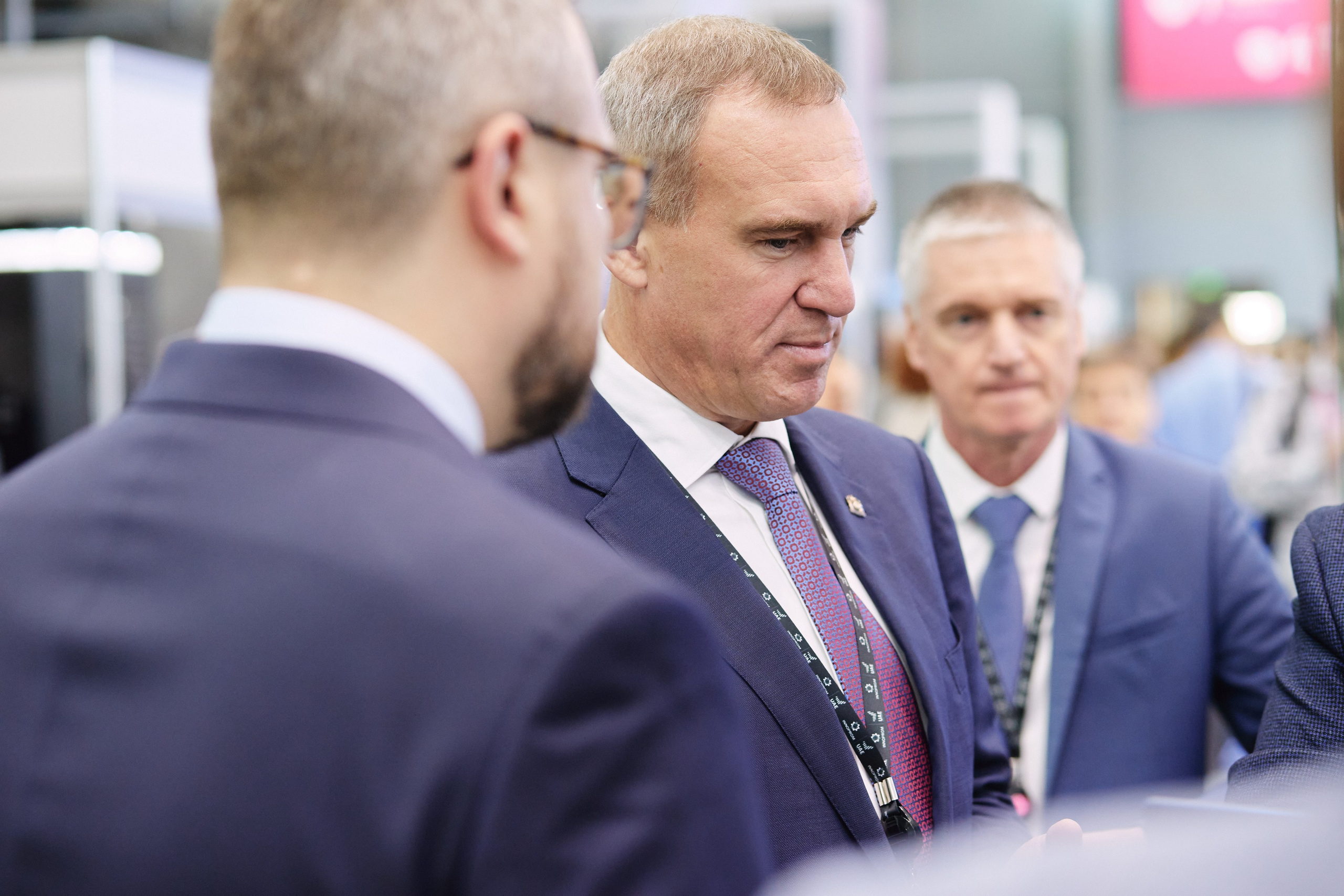 Югра Иннопром. Портретный и свадебный фотограф в Екатеринбурге Владимир ЛузинЛузин