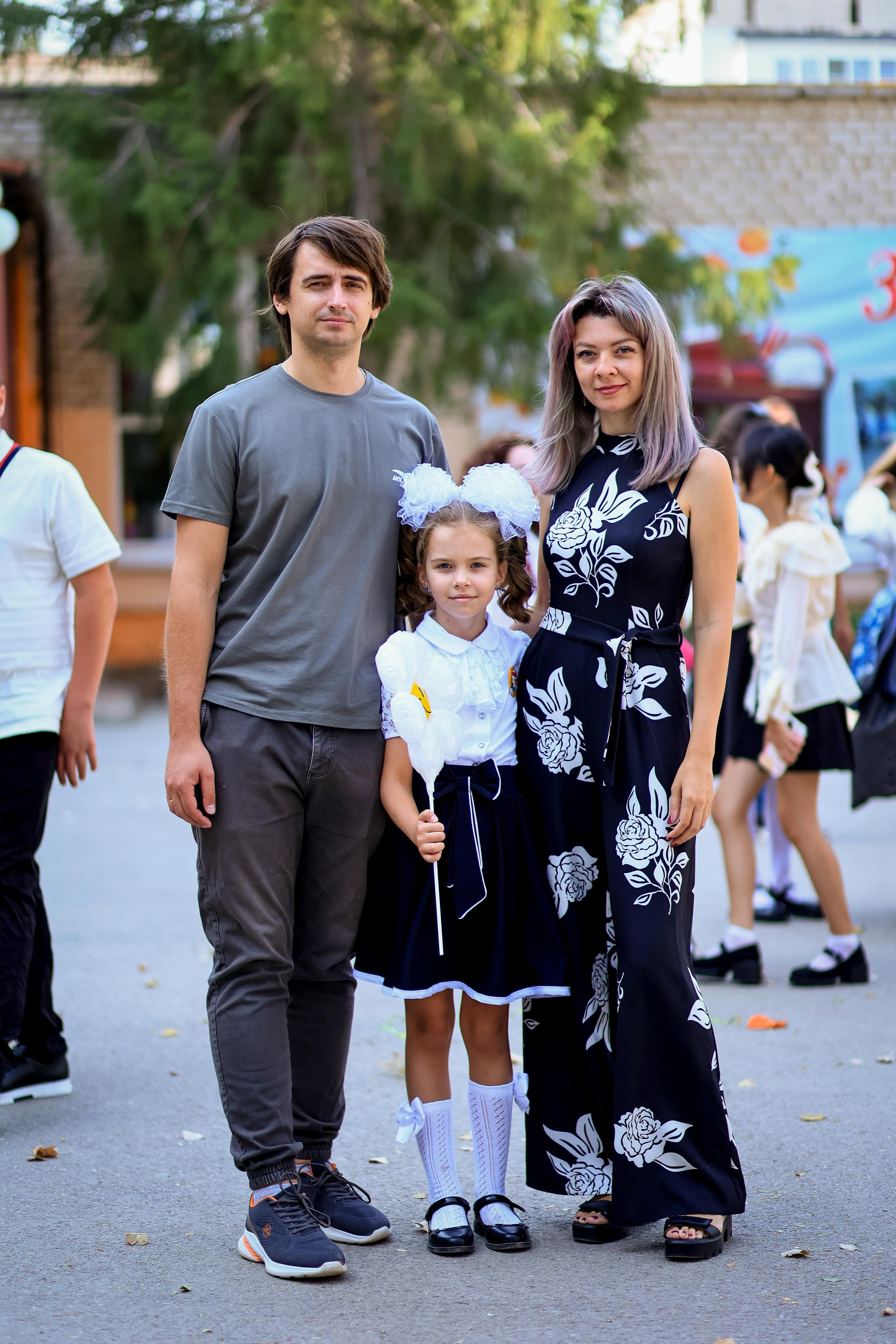 ШКОЛА 1 СЕНТЯБРЯ. Свадебный фотограф — видеограф в г. Астрахань Екатерина Юмашева