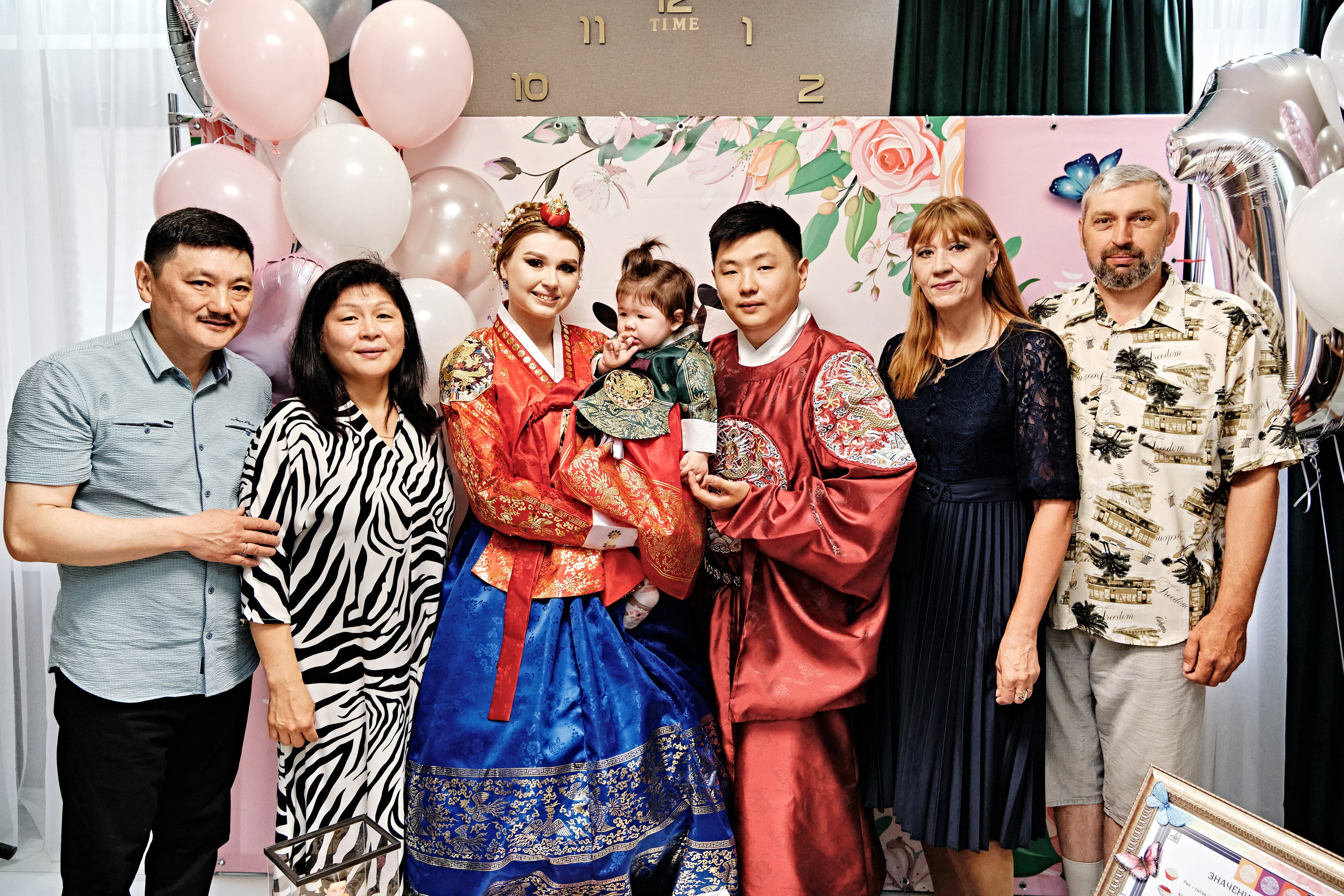 Национальные события