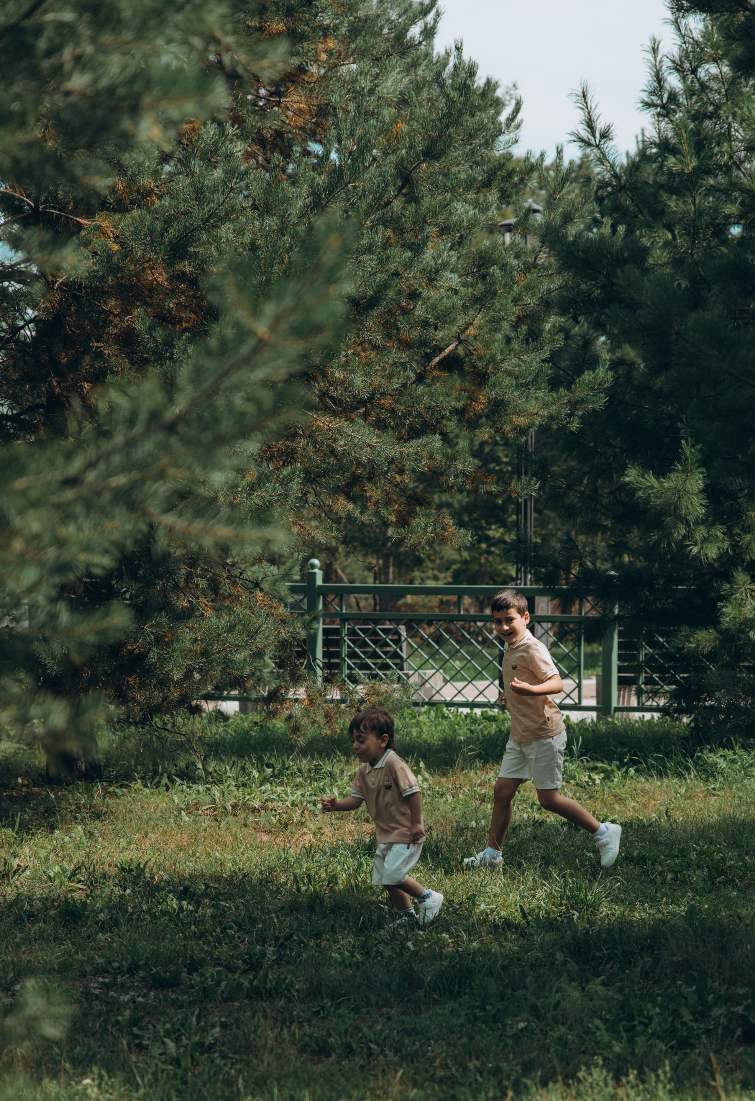 Семейная фотосессия в парке ЦПКиО. Свадебный, семейный фотограф в Иркутске Светлана Макаричева