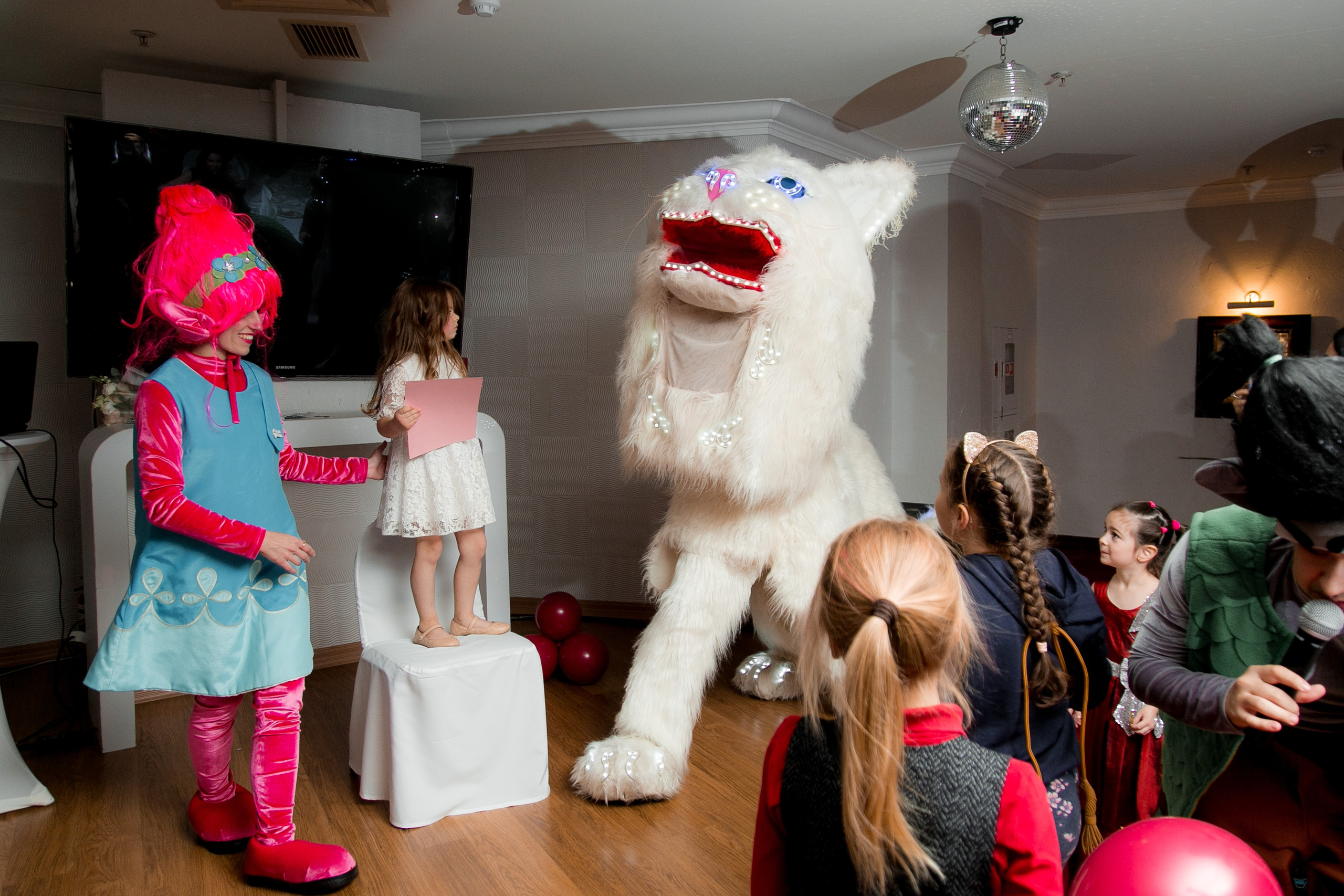 Фотосъемка детского Дня рождения Анечки. Репортажный фотограф Борис Геер