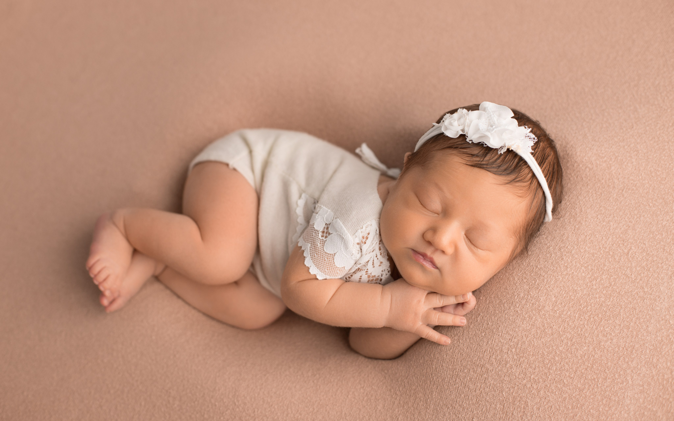 Фотограф новорожденных Ольга Джарты