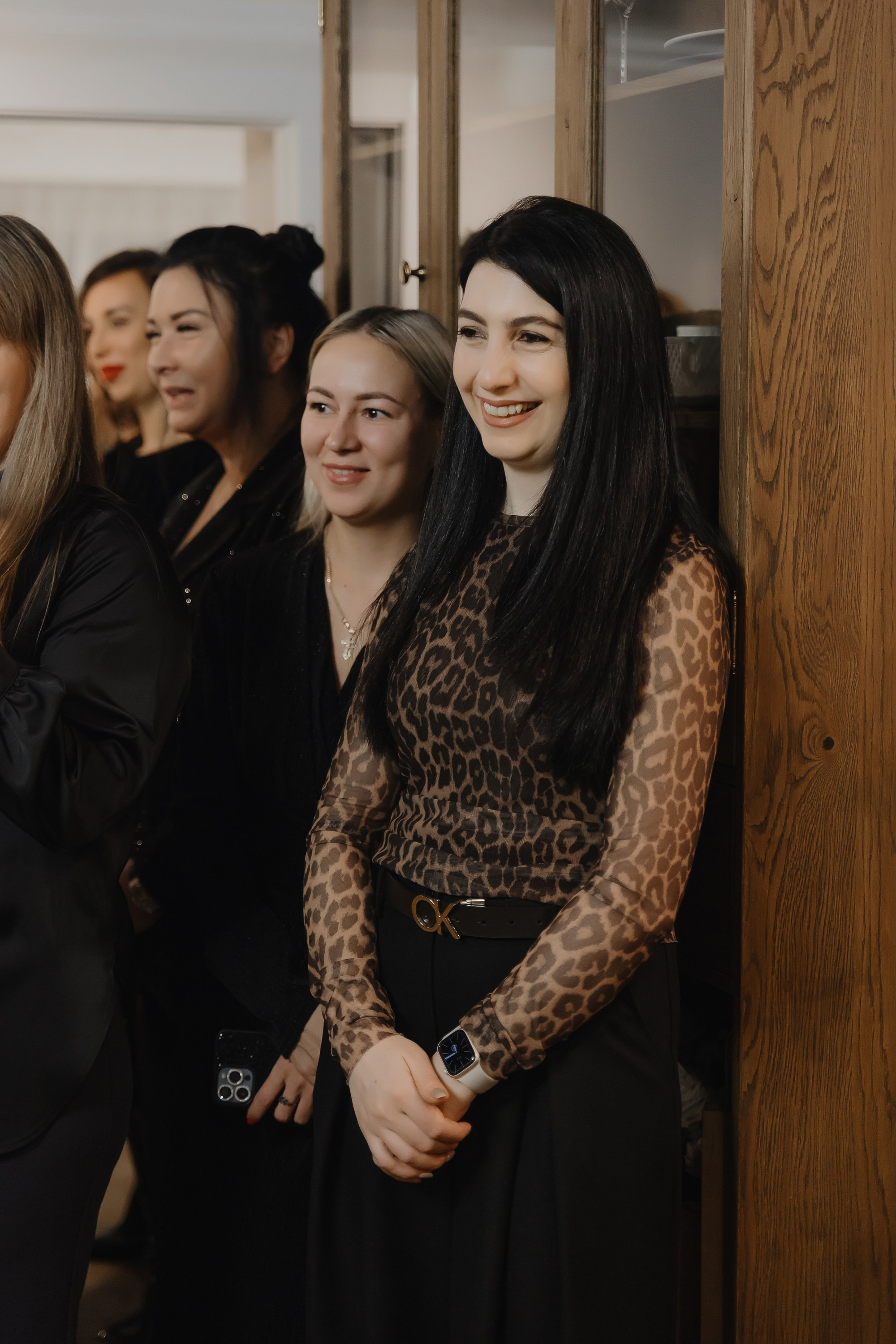 Открытие нового пространства интерьерного салона L. DECO в феврале 2025. L. Deco интерьерный салон. Краски/обои/лепной декор