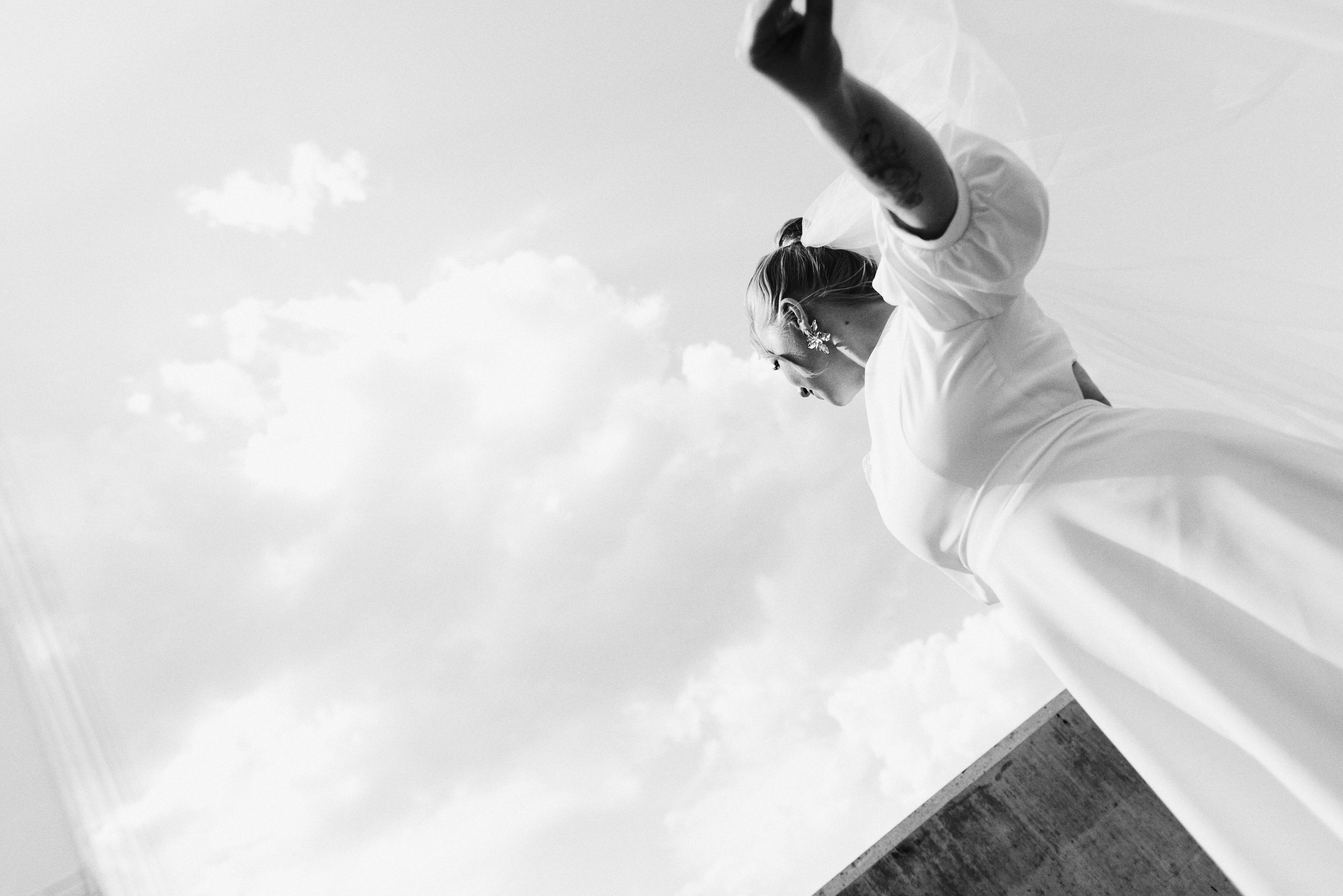 Свадебная фотосессия тюмень мост влюбленных. Фотограф Дарья Мустафина, Тюмень