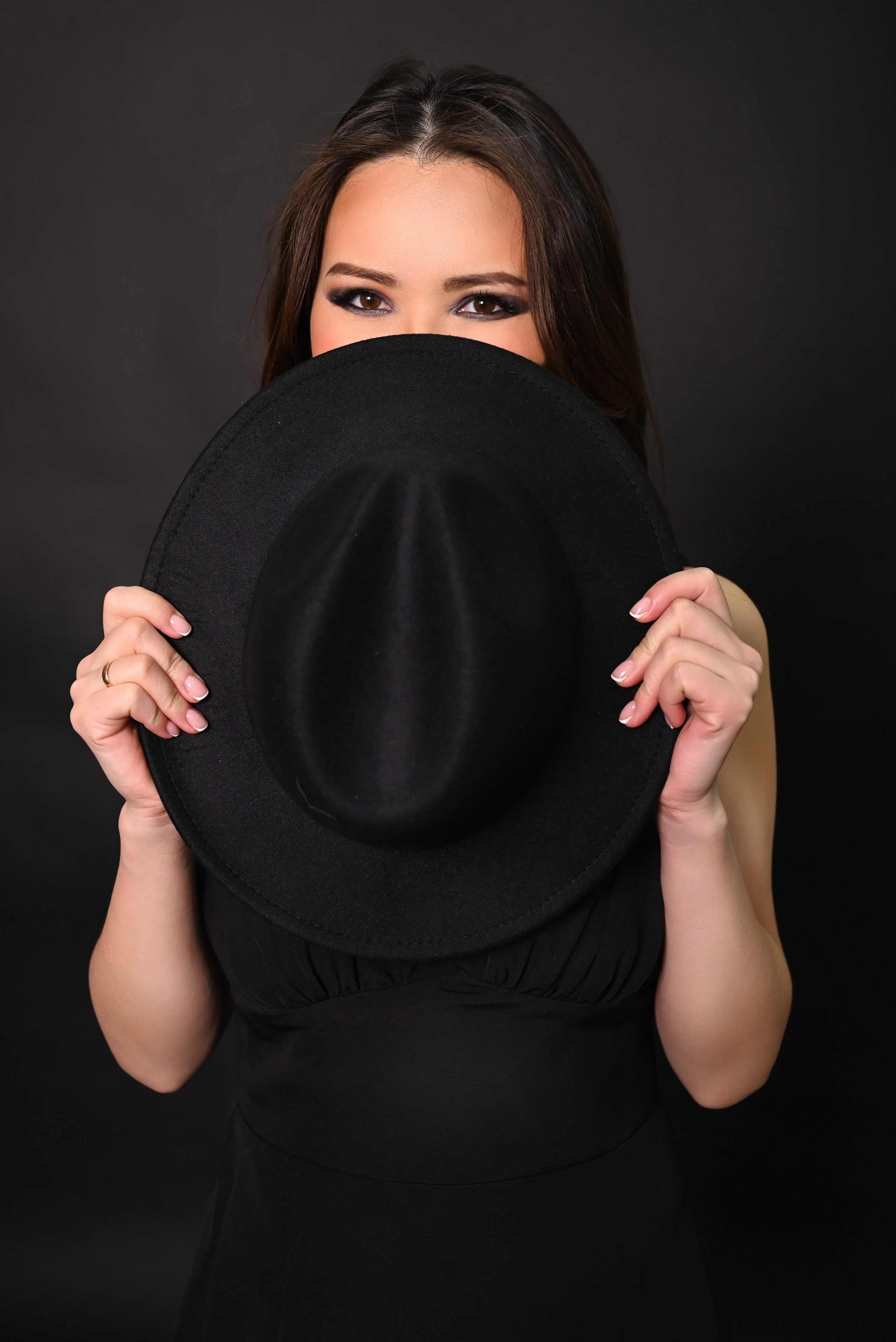 Женские. Фотостудия Зефир. Фотосессии в студии под ключ. Москва. Семейные и детские фотосессии