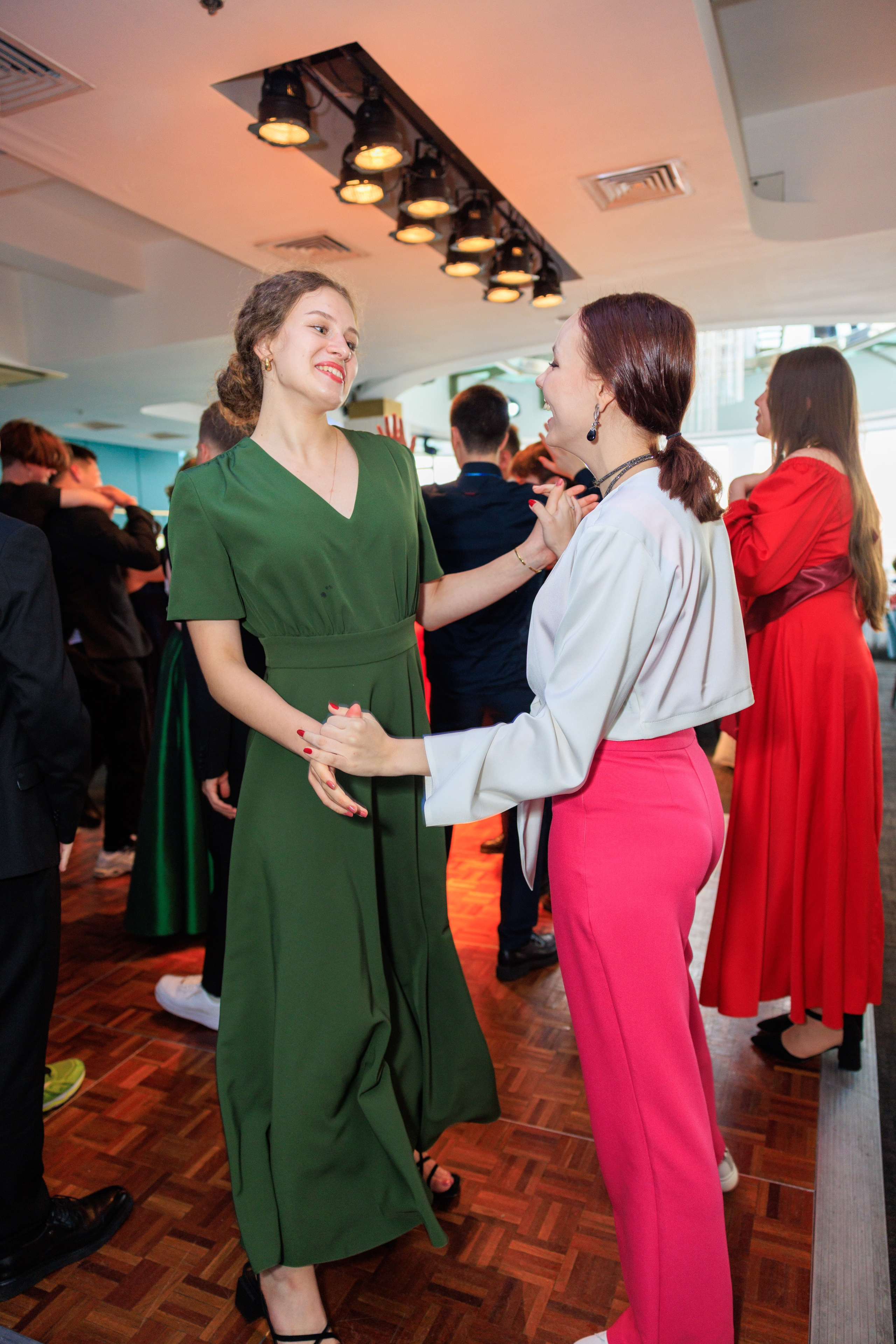 Выпускной лицея 244. Фотограф Александр Заломаев