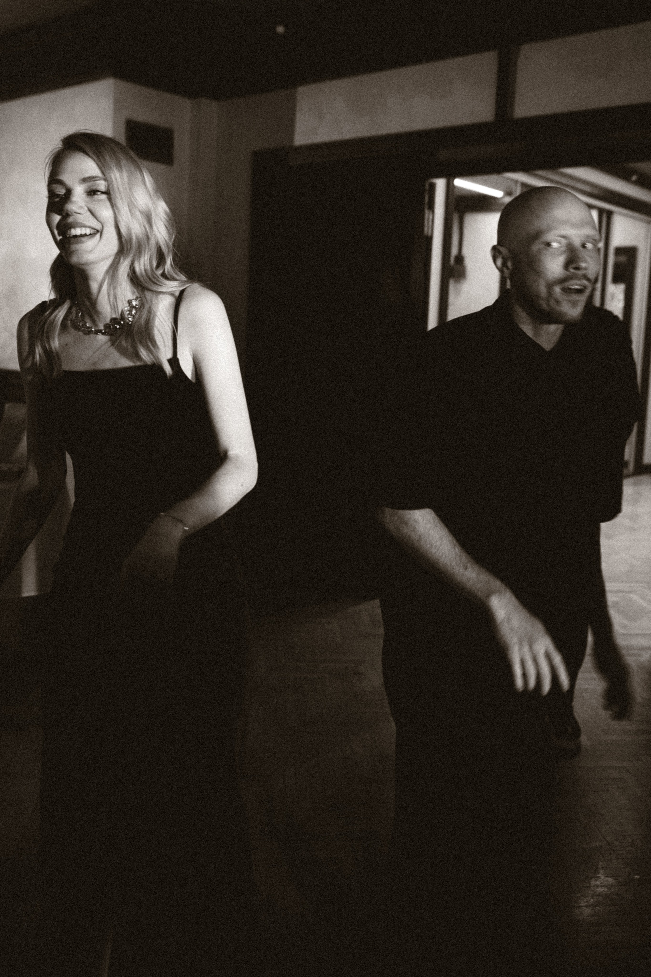 Влюбленные взгляды. Свадебный фотограф Кемерово Томск Новосибирск