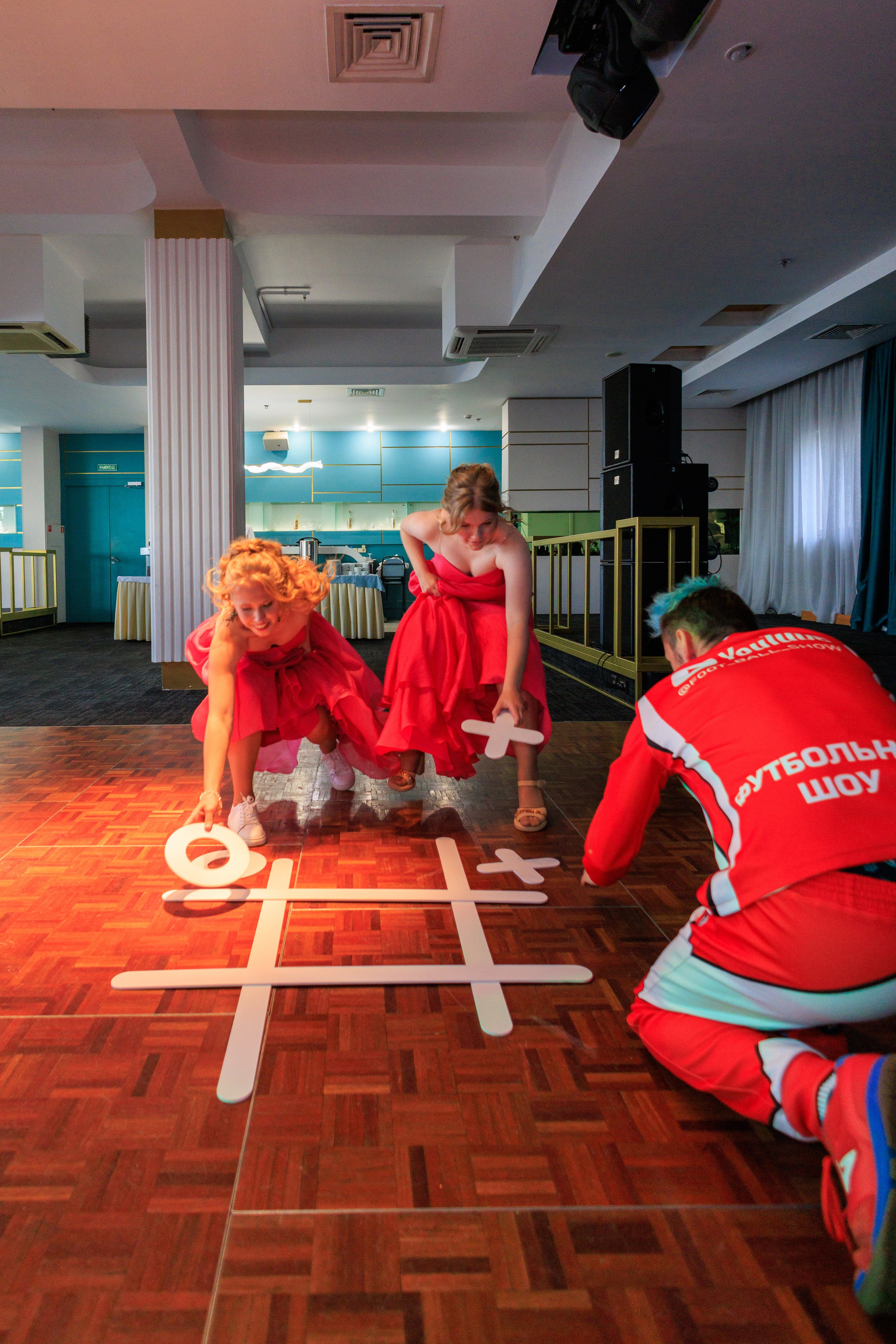 Выпускной лицея 244. Фотограф Александр Заломаев