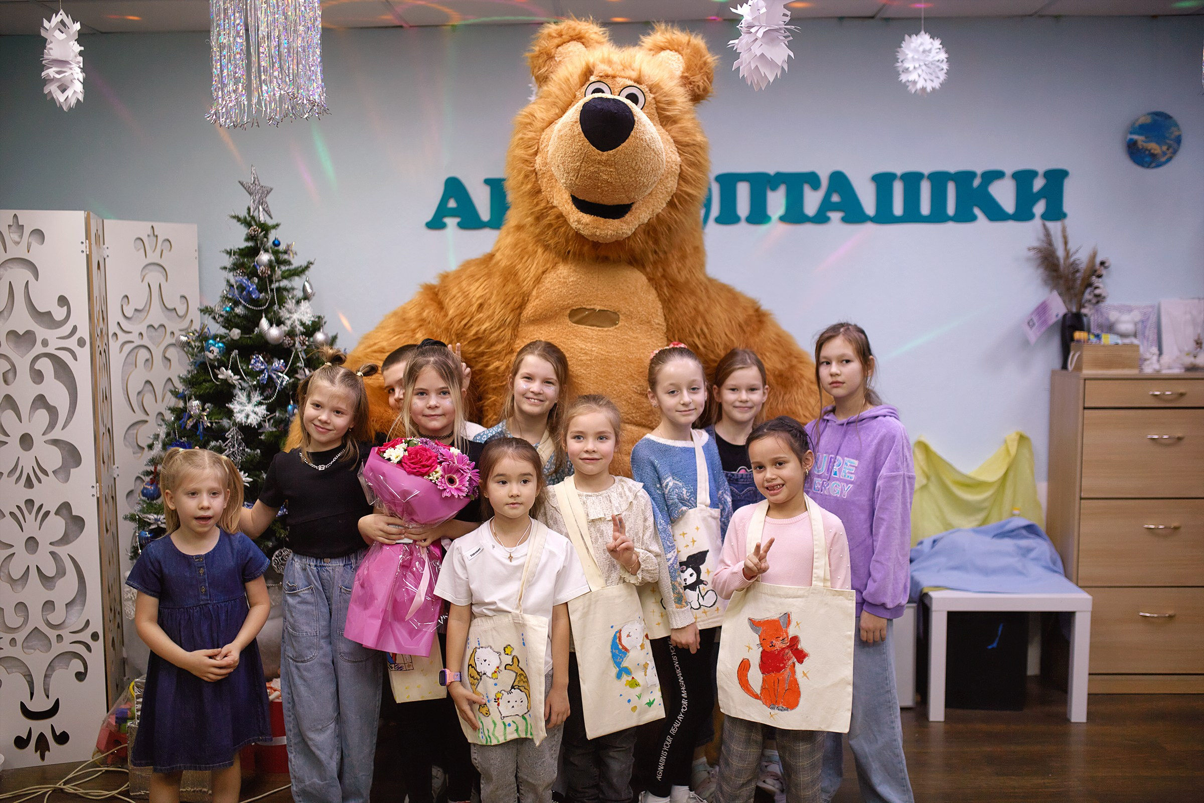 День рождения Полины (07.12.2024). Фотограф Роман Желтухин