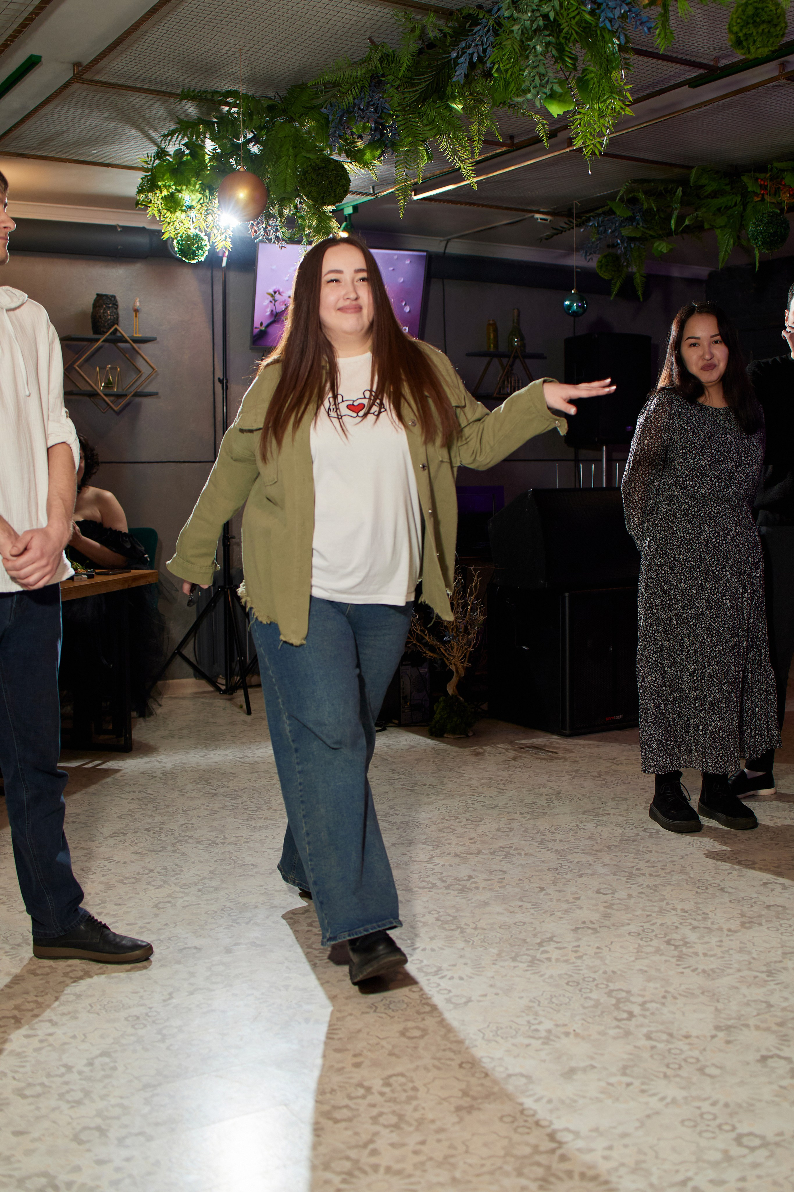 MAXIM & DAMIR | FOREST BAR | 8 МАРТА! 2-й вечер. Главная