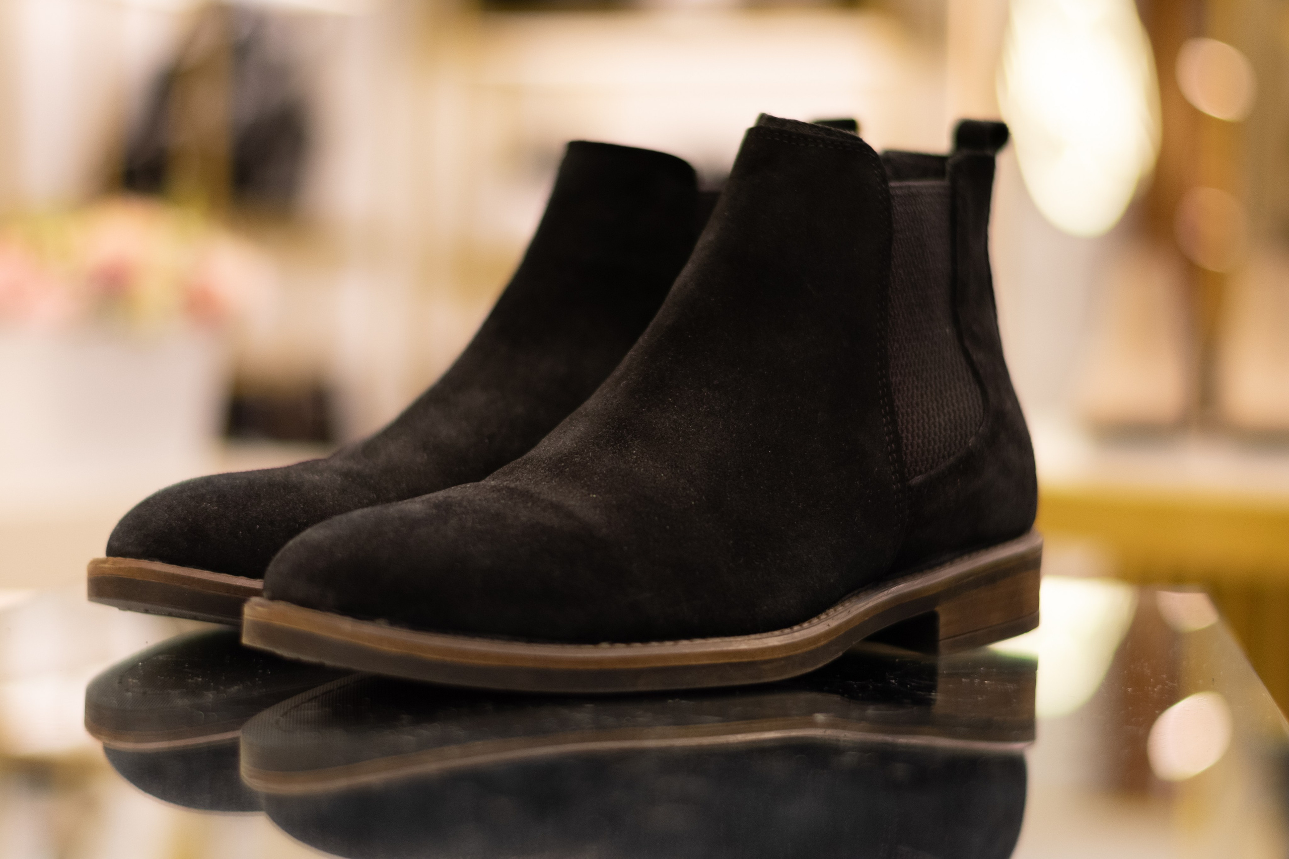 Для организаций. Предметная фотосессия для обувного магазина Capsula. Фотограф/видеограф Богдан Голованов