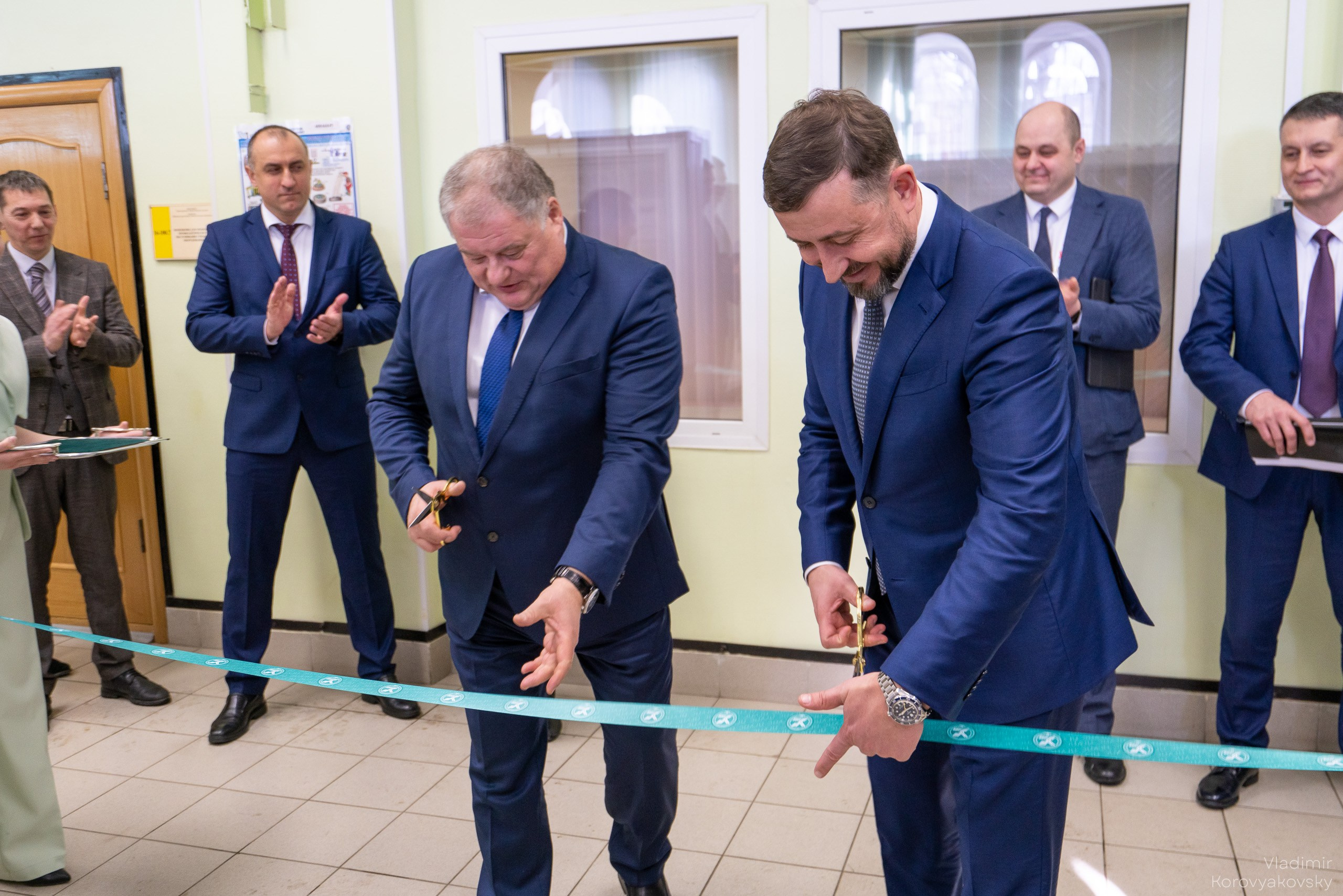 Открытие лабораторий. Фотограф Владимир Коровяковский