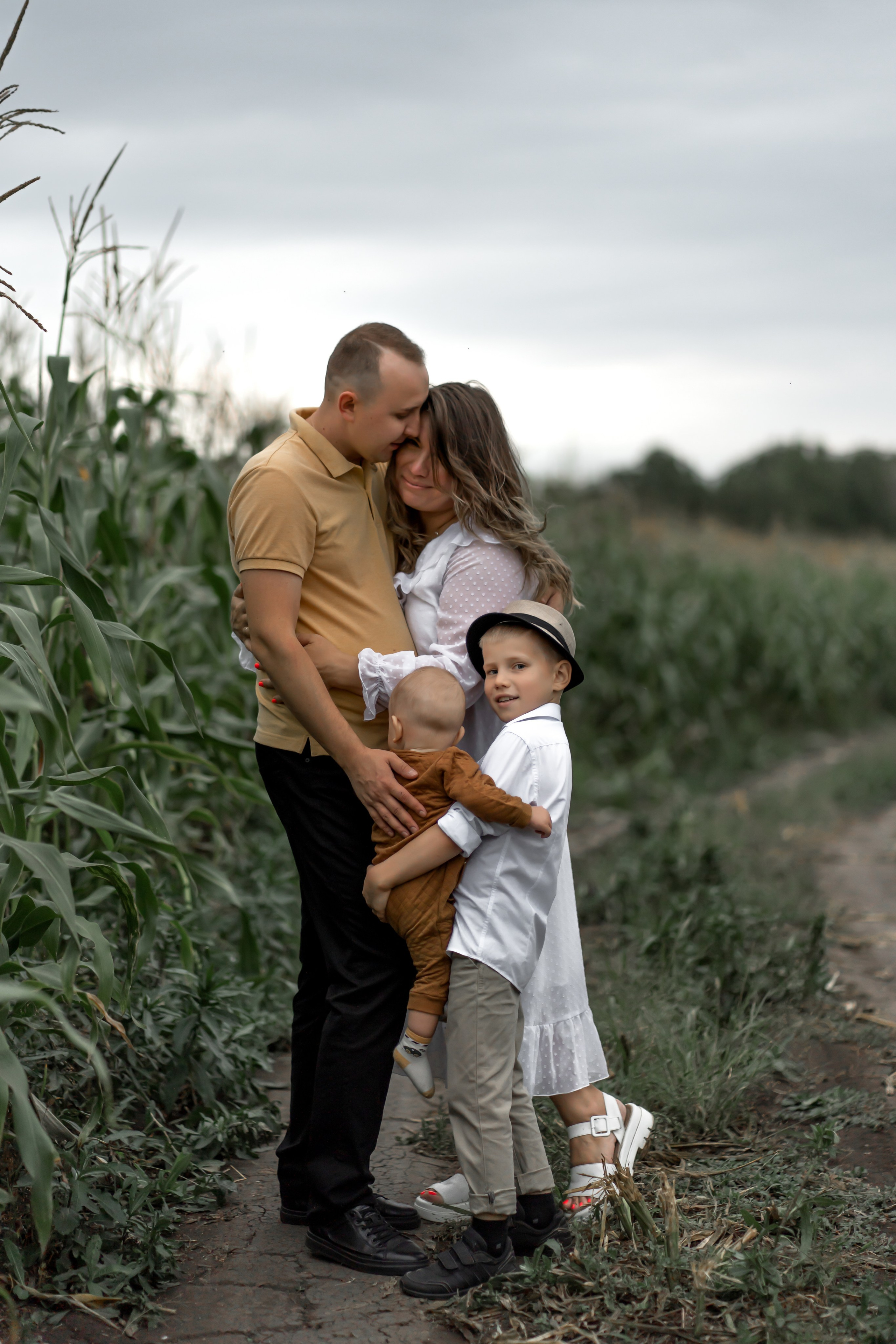 Прогулка в кукурузе. Фотограф в Красноярске. Юлия Чаушанская