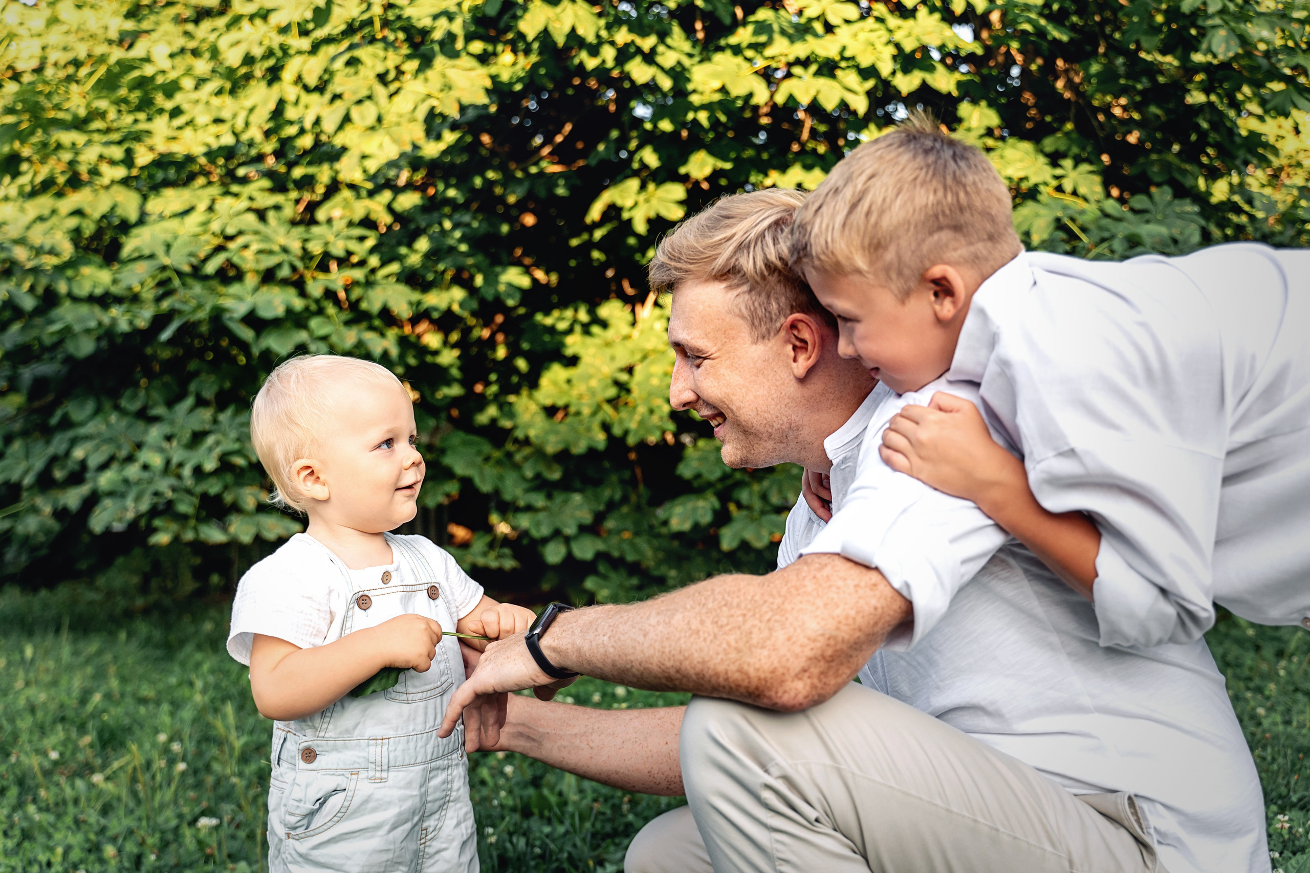 Семейная прогулка в парке Музеон на закате. Фотограф \ Видеограф на Крещение, Венчание Москва| Семейные съемки