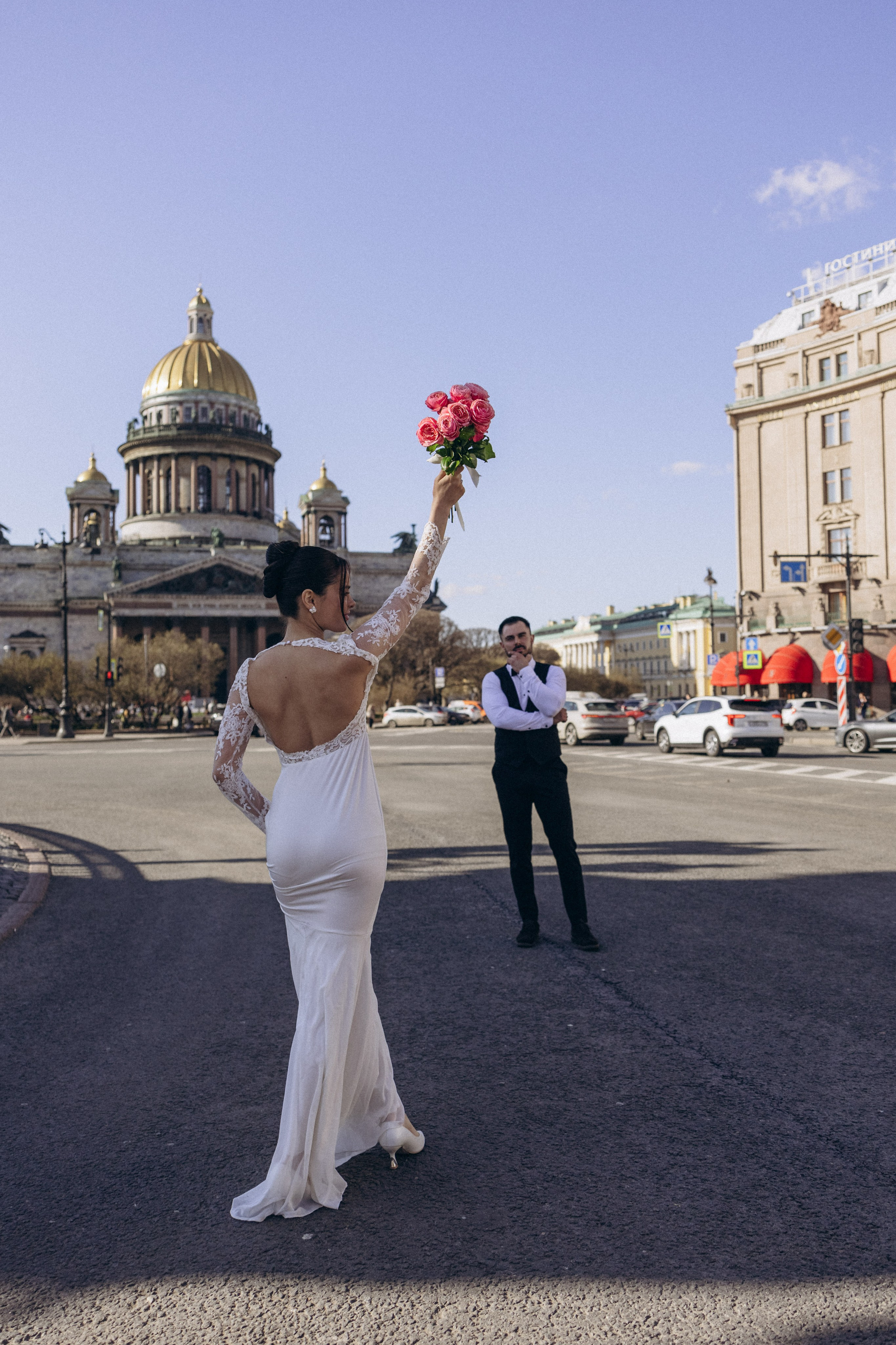 Свадебная прогулка на Исаакиевском соборе. Семейный фотограф в Санкт-Петербурге Екатерина Васильева