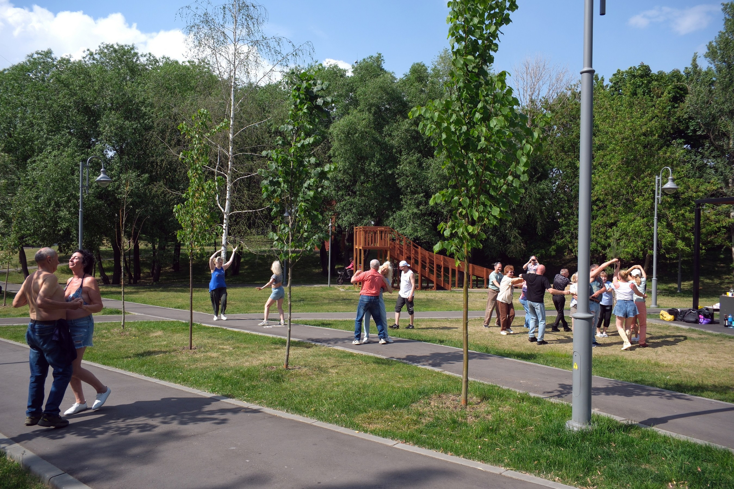 31.05.2025. Покровский парк. Активное долголетие. Улица, люди, жизнь…