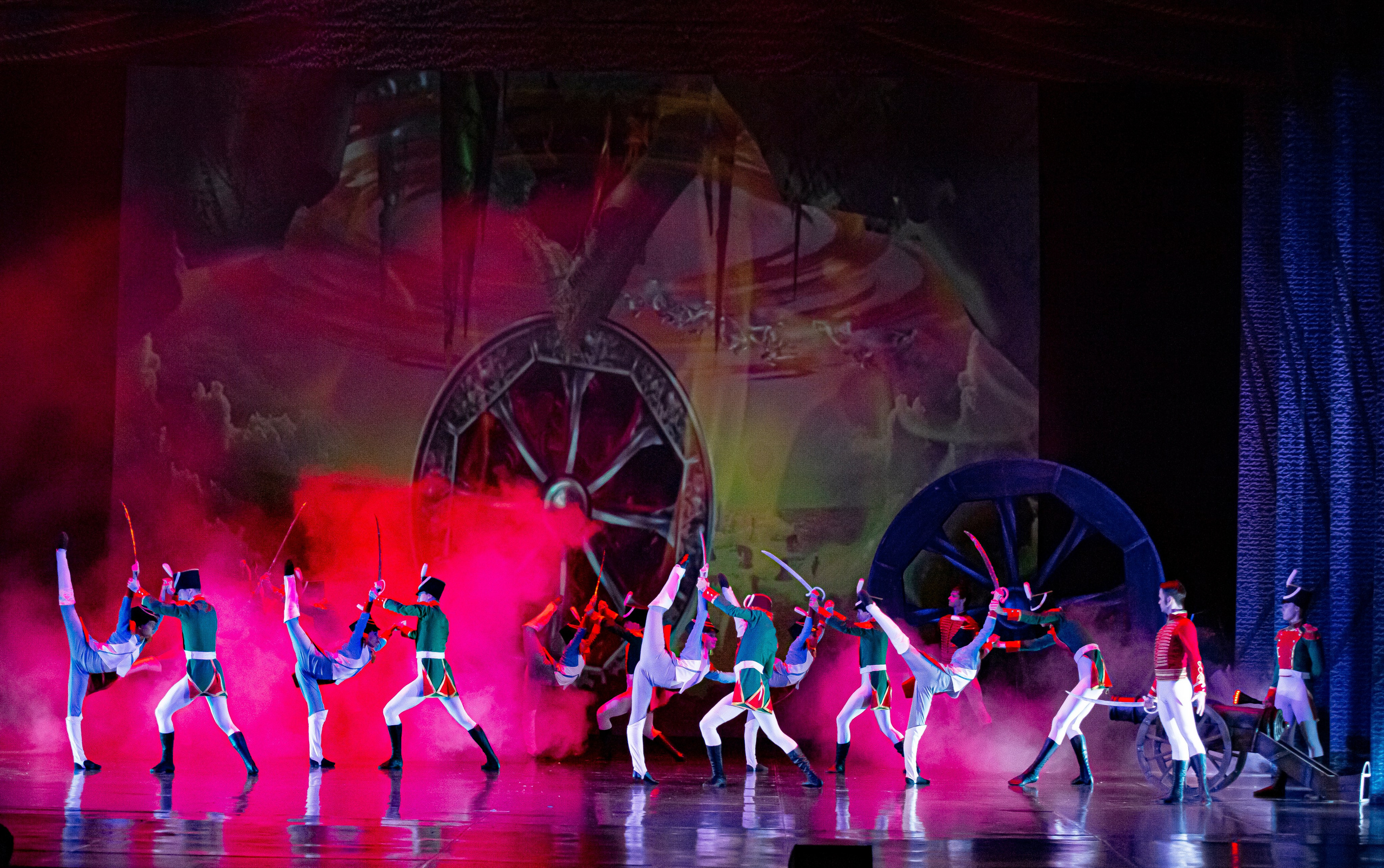 Война и Мир балет Марийского театра оперы и балета на сцене Зимнего театра г. Сочи премьера. Фотограф в Сочи Юрий Шептаев