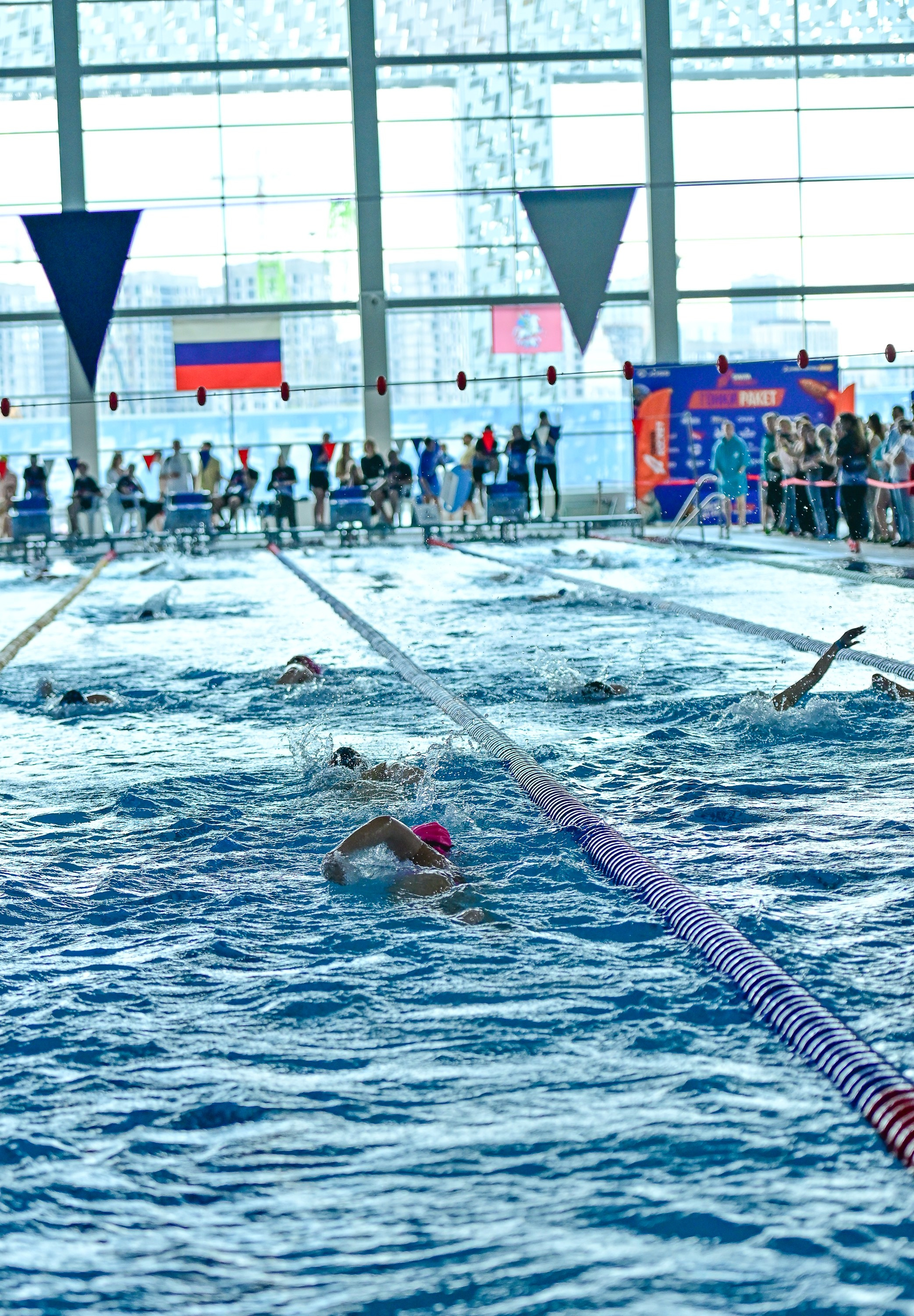 Swim rocket Бассейн ЗИЛ Москва 15.04.2026. Фотограф Михаил Гуменный
