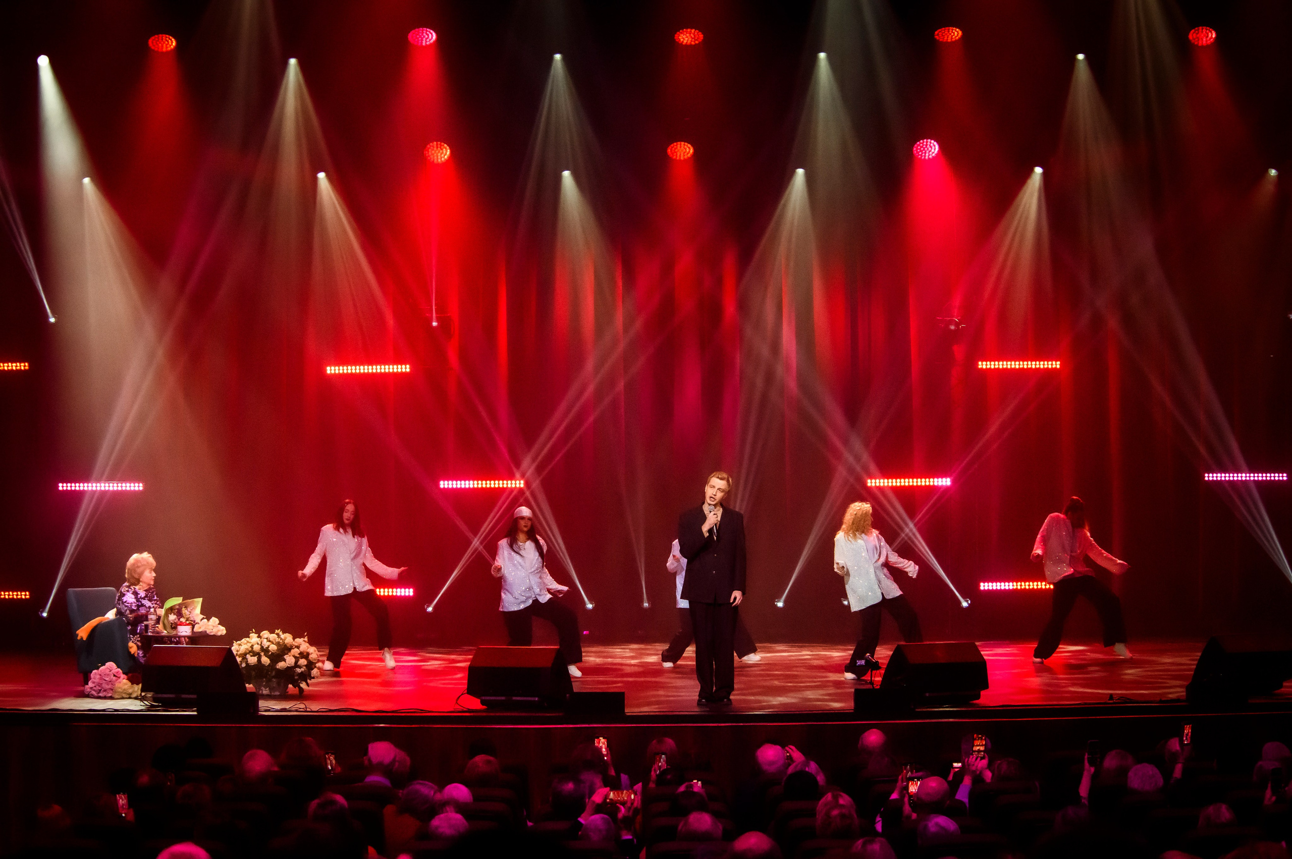 Лариса Рубальская — КЗ «Москва», Остров мечты. Бренд-фотограф для экспертов и блогеров в Москве Влада Горбовская