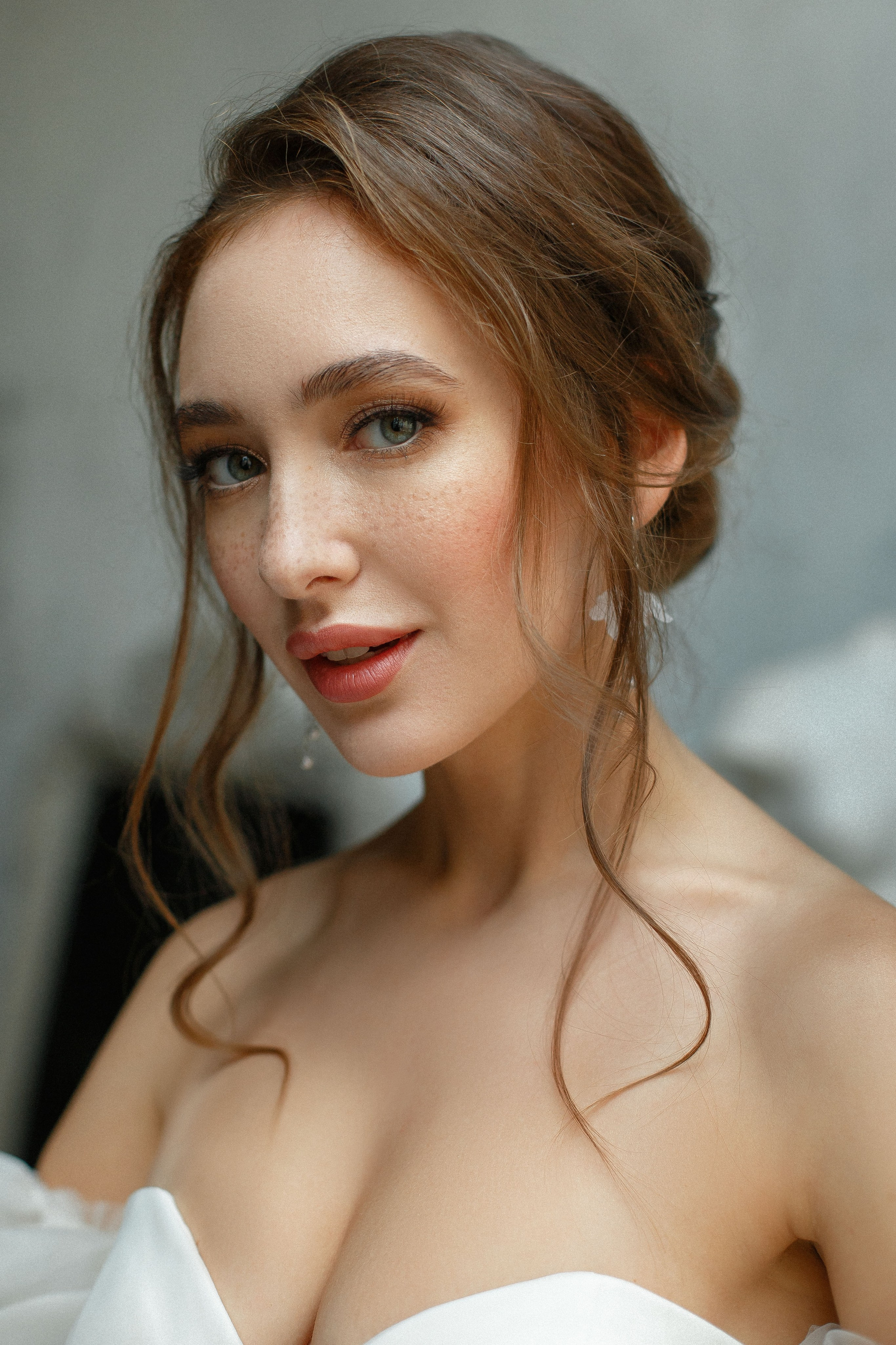 Свадебный макияж. Юлия Штовбань — ваш визажист и стилист по волосам в Москве