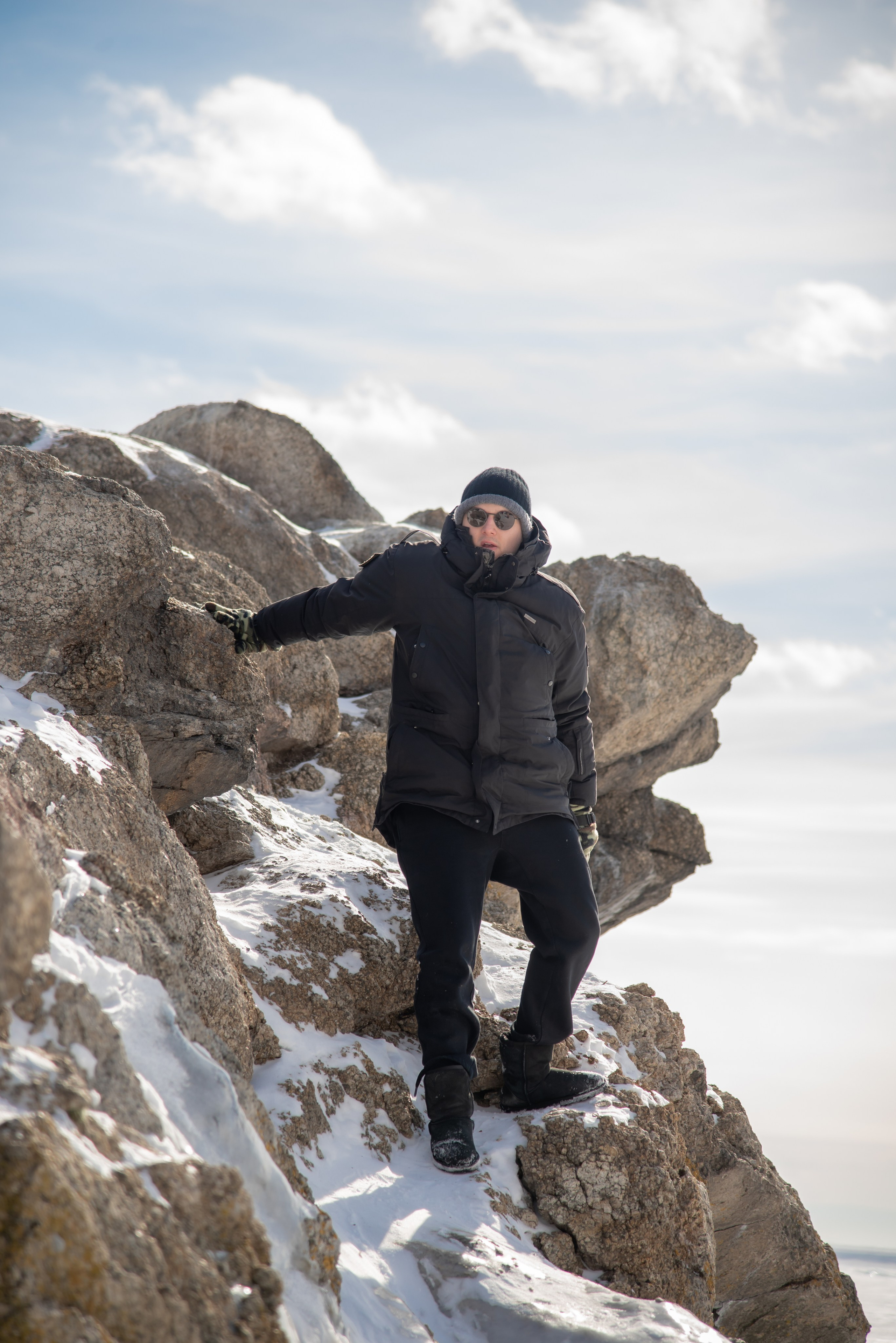 Большое Голоустное. Байкал. Занимаюсь профессиональной фотографией и живу рядом с Байкалом. Работаю в разных жанрах