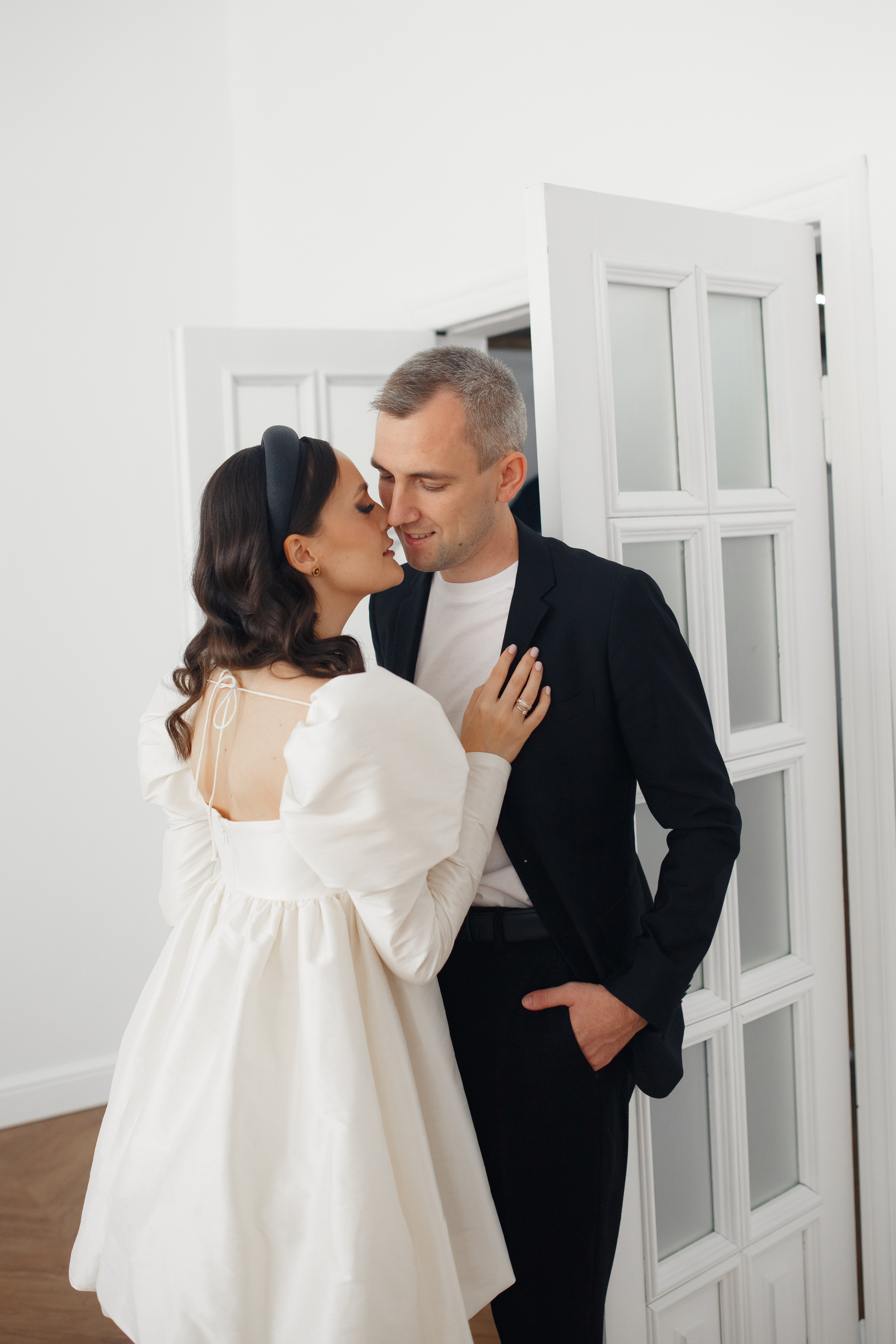 Лавстори в фотостудии. Фотограф в Краснодаре Анна Худокормова. Свадебные, семейные, детские фотосессии