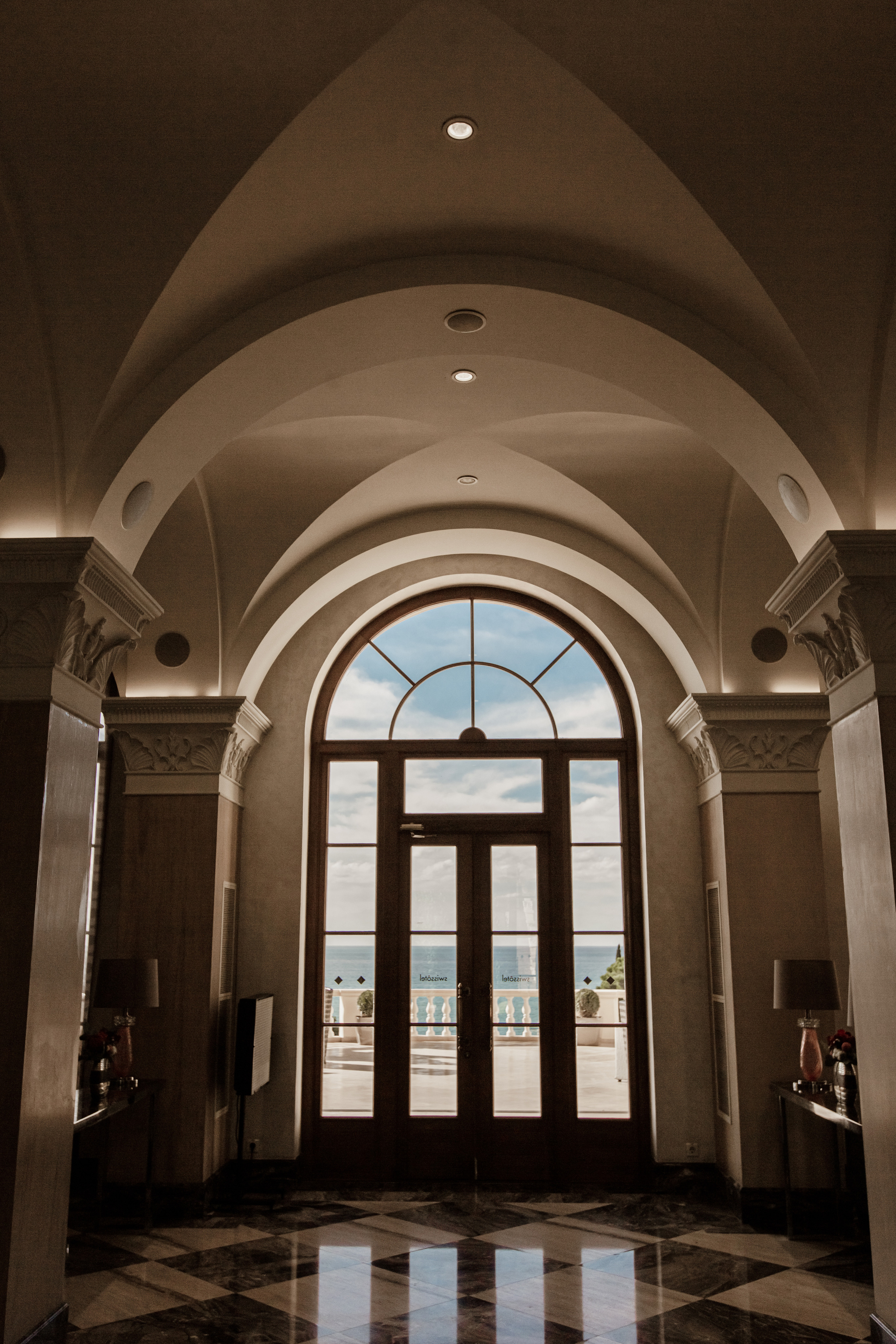 Свадебная фотосессия на природе и в интерьерах Краснодара. Фотограф в Краснодаре Анна Худокормова. Свадебные, семейные, детские фотосессии