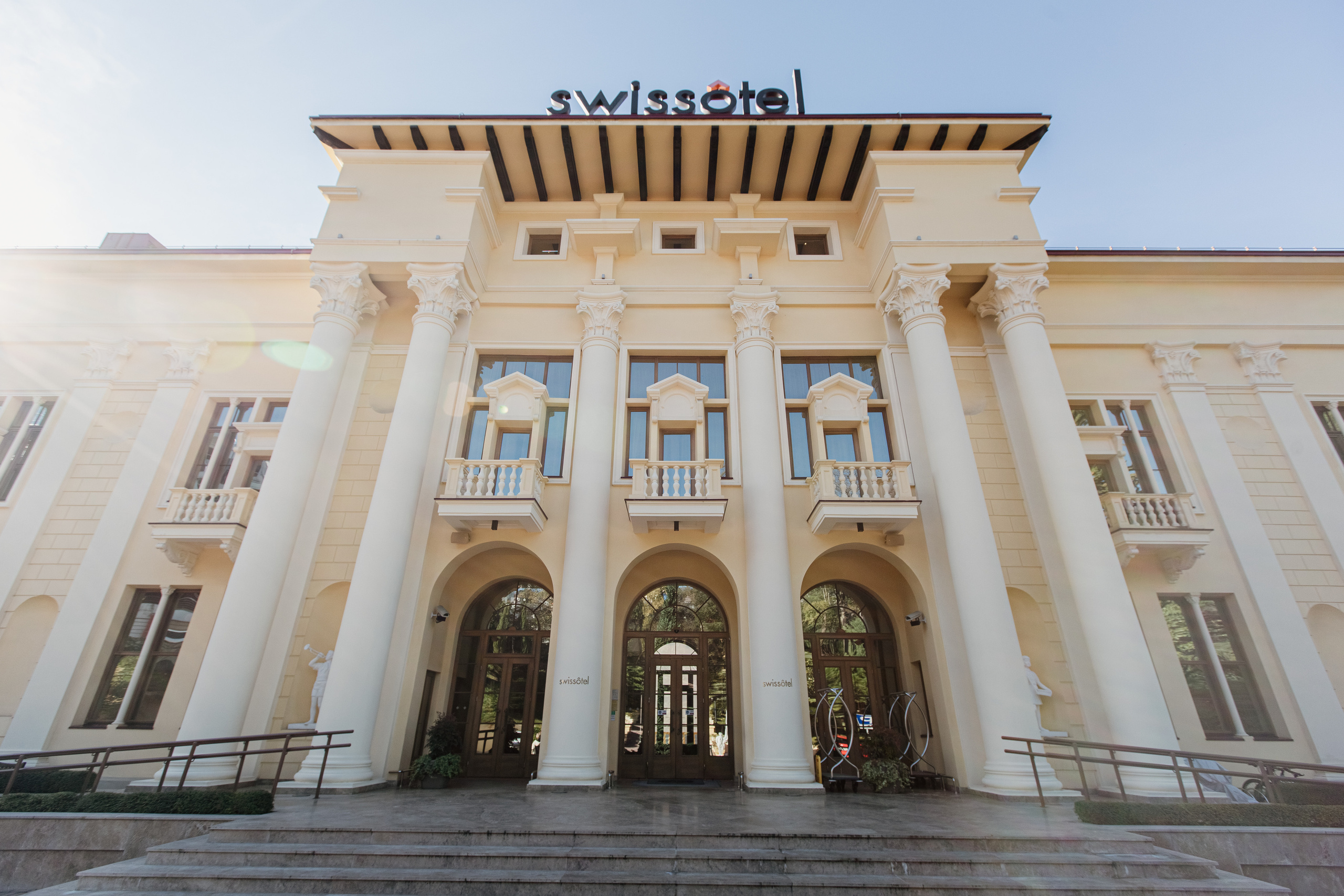 Свадебная фотосессия на природе и в интерьерах Краснодара. Фотограф в Краснодаре Анна Худокормова. Свадебные, семейные, детские фотосессии