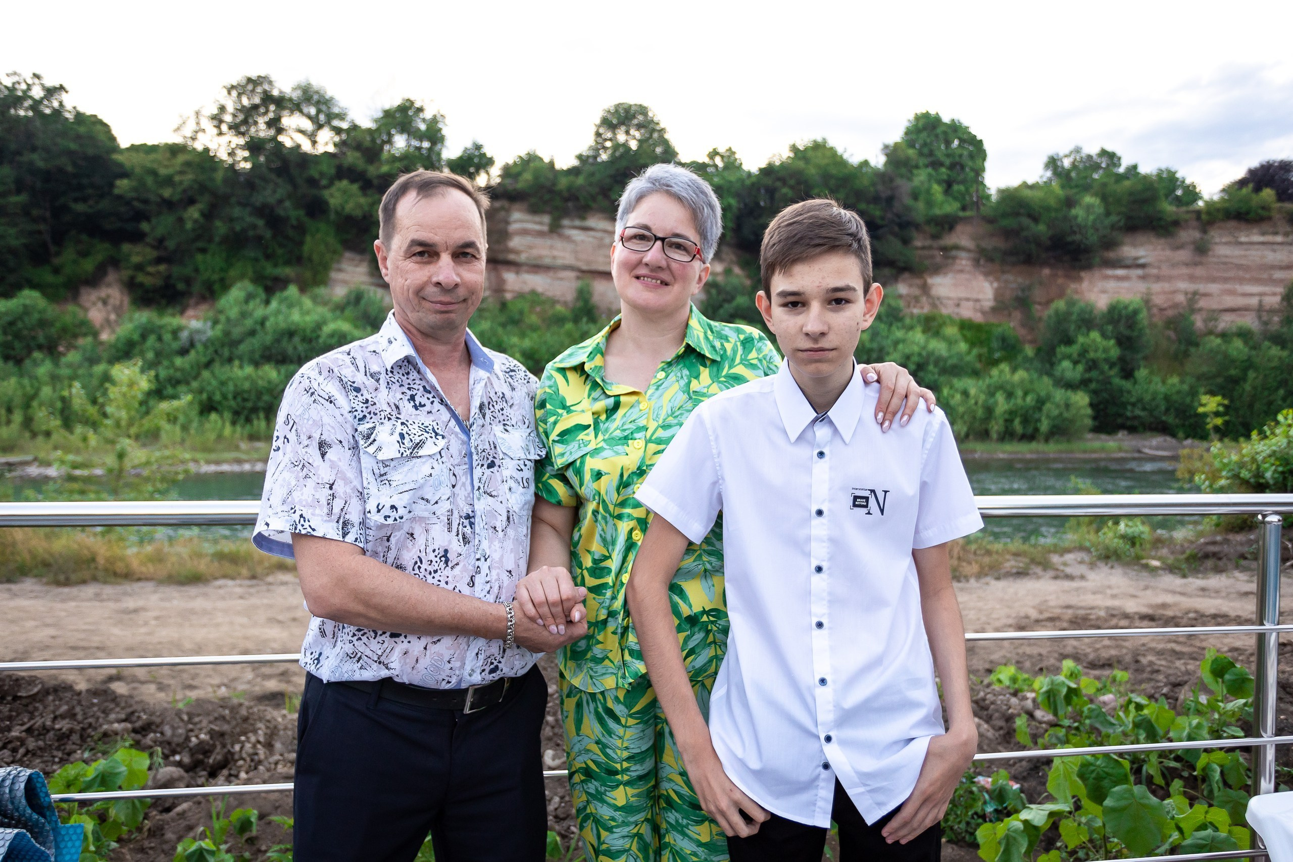 Вручение аттестата и выпускной вечер. Выпускные альбомы Майкоп, Краснодар Елена Золотарева