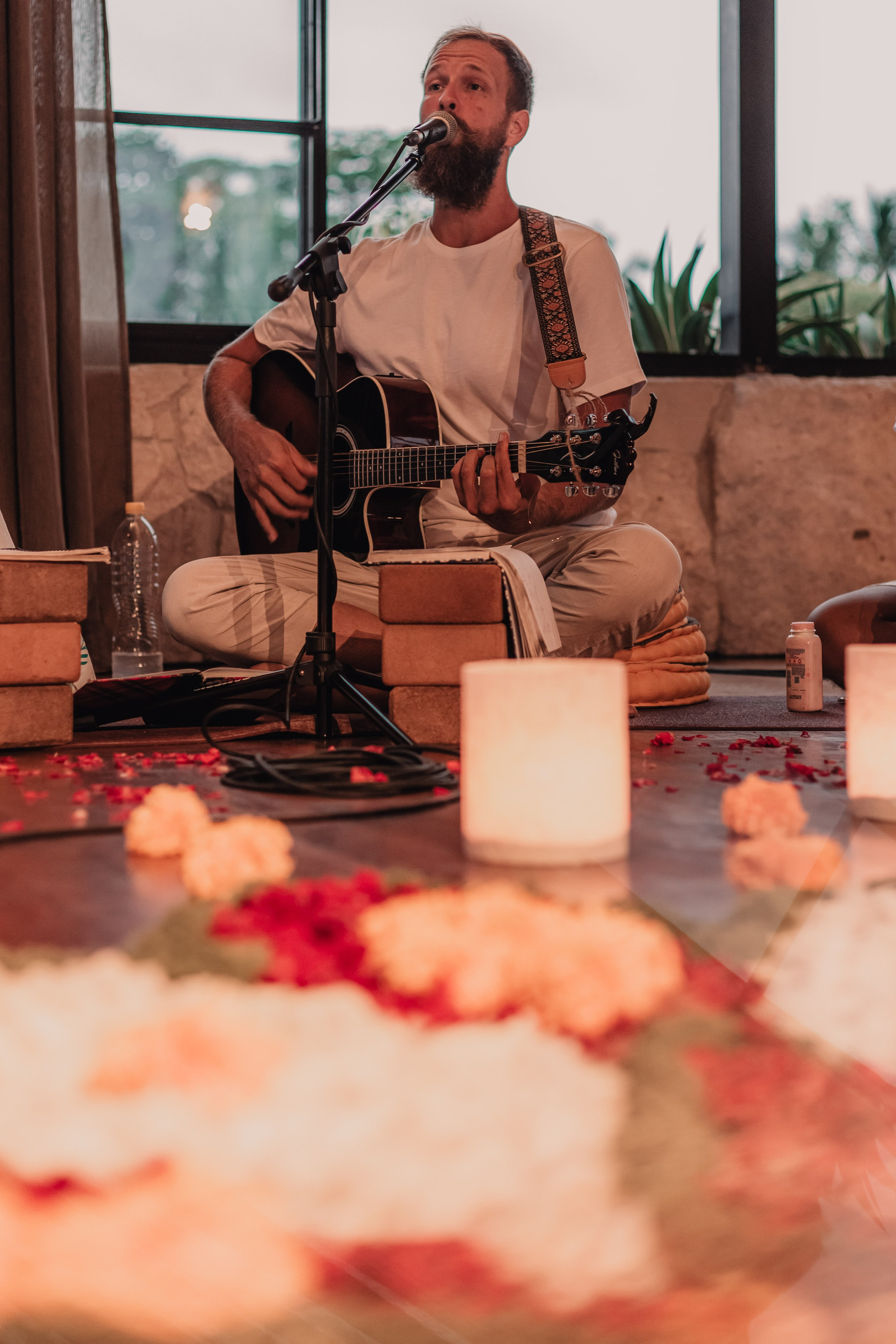 Kirtan at Soulshine nov. Мариам Багдасарян