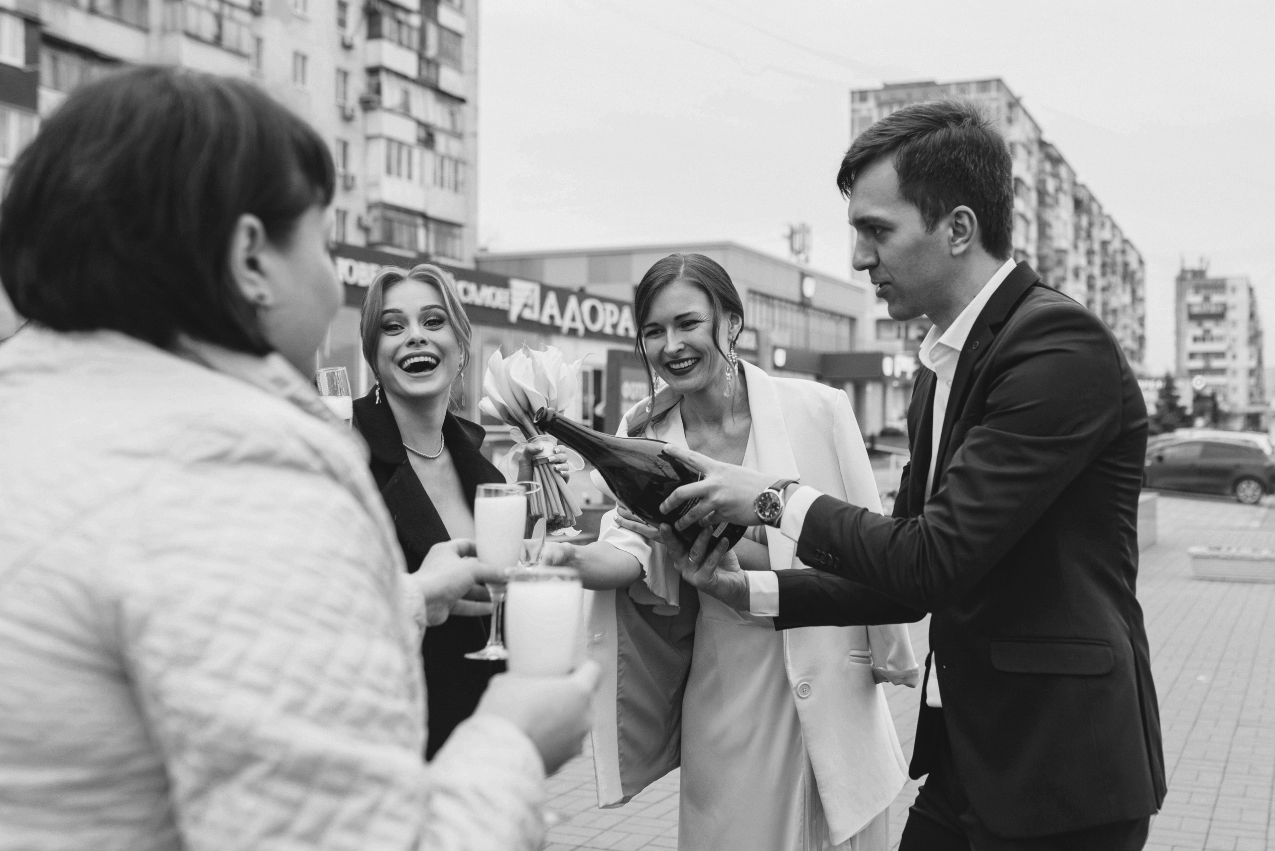 Черно-белый загс. Фотограф в Новороссийске Алина Барабохина