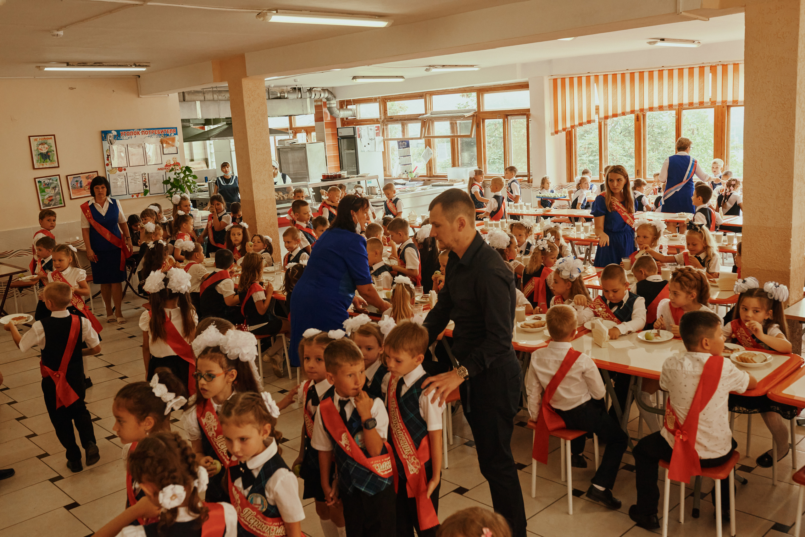 1 сентября первоклассницы. Фотограф в Новороссийске Алина Барабохина