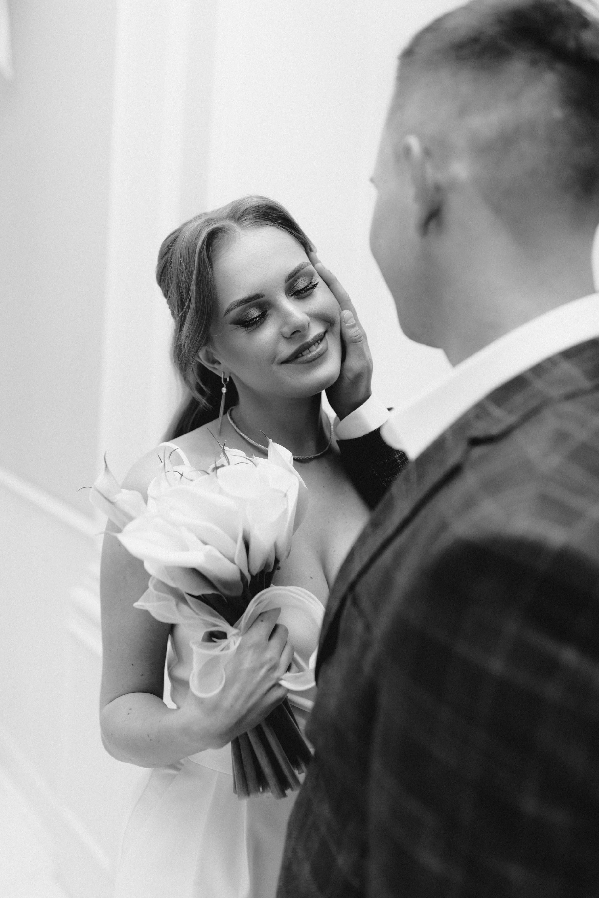 Черно-белый загс. Фотограф в Новороссийске Алина Барабохина