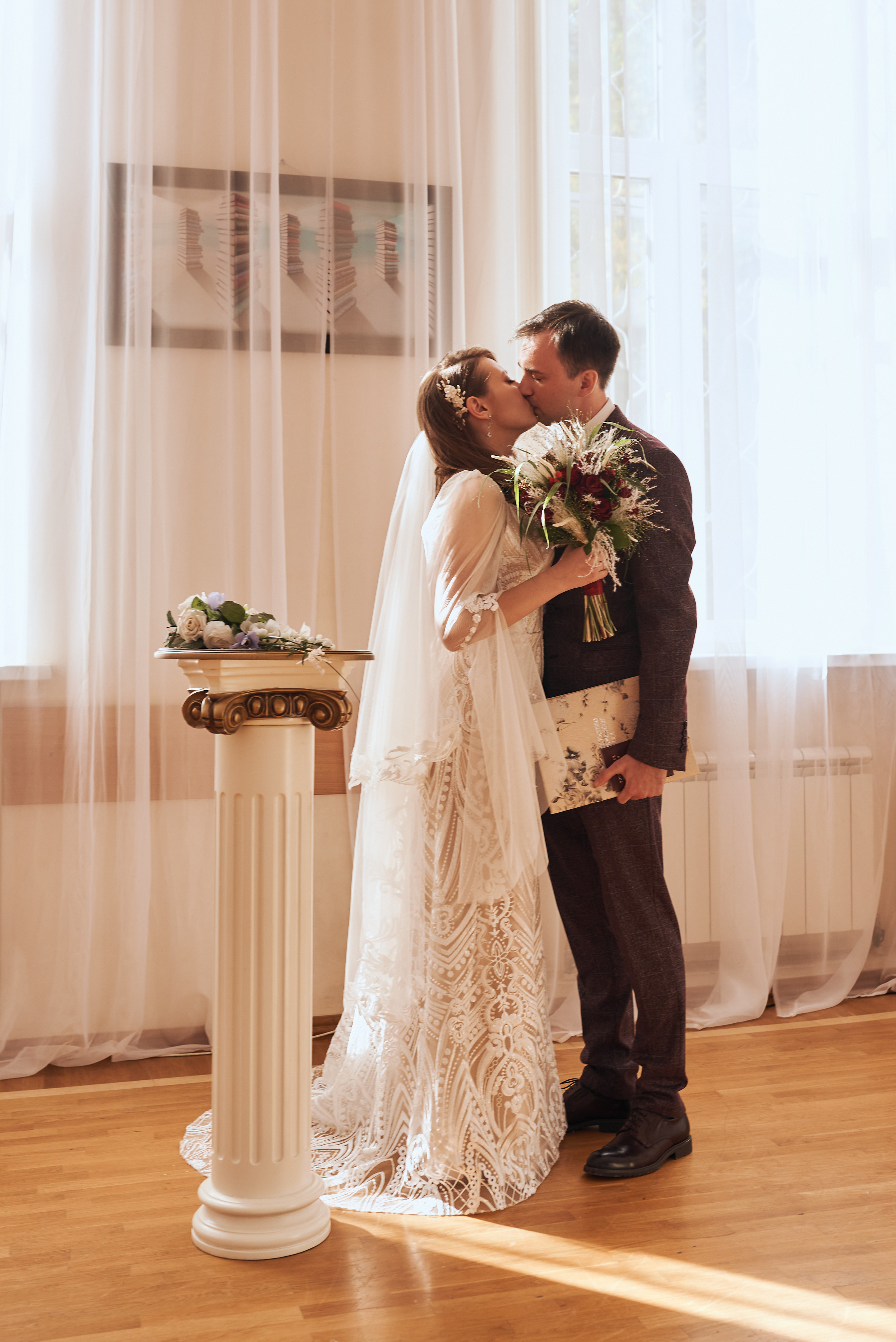 Свадебный день Елены и Максима. Фотограф в Новороссийске Алина Барабохина