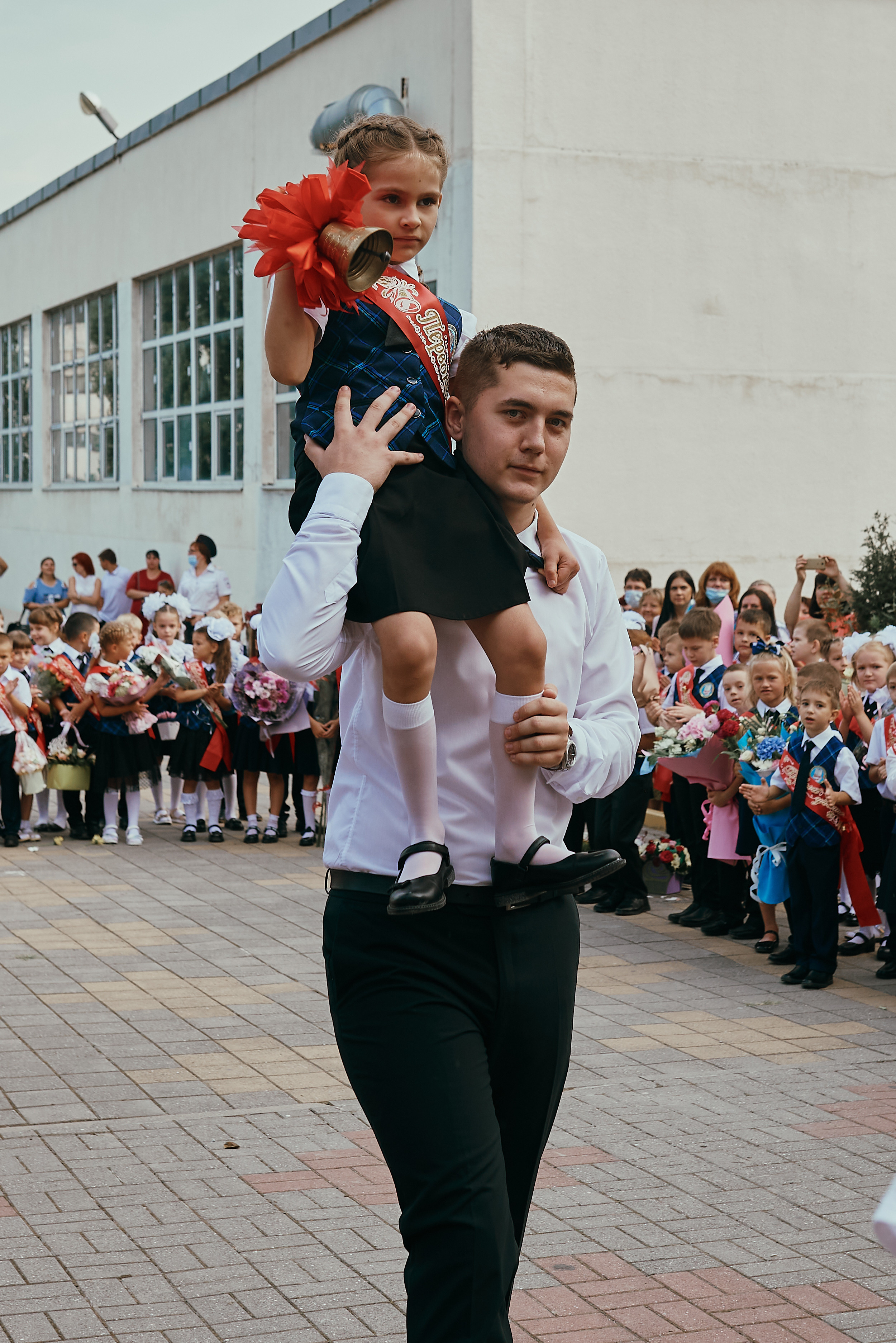 1 сентября первоклассницы. Фотограф в Новороссийске Алина Барабохина