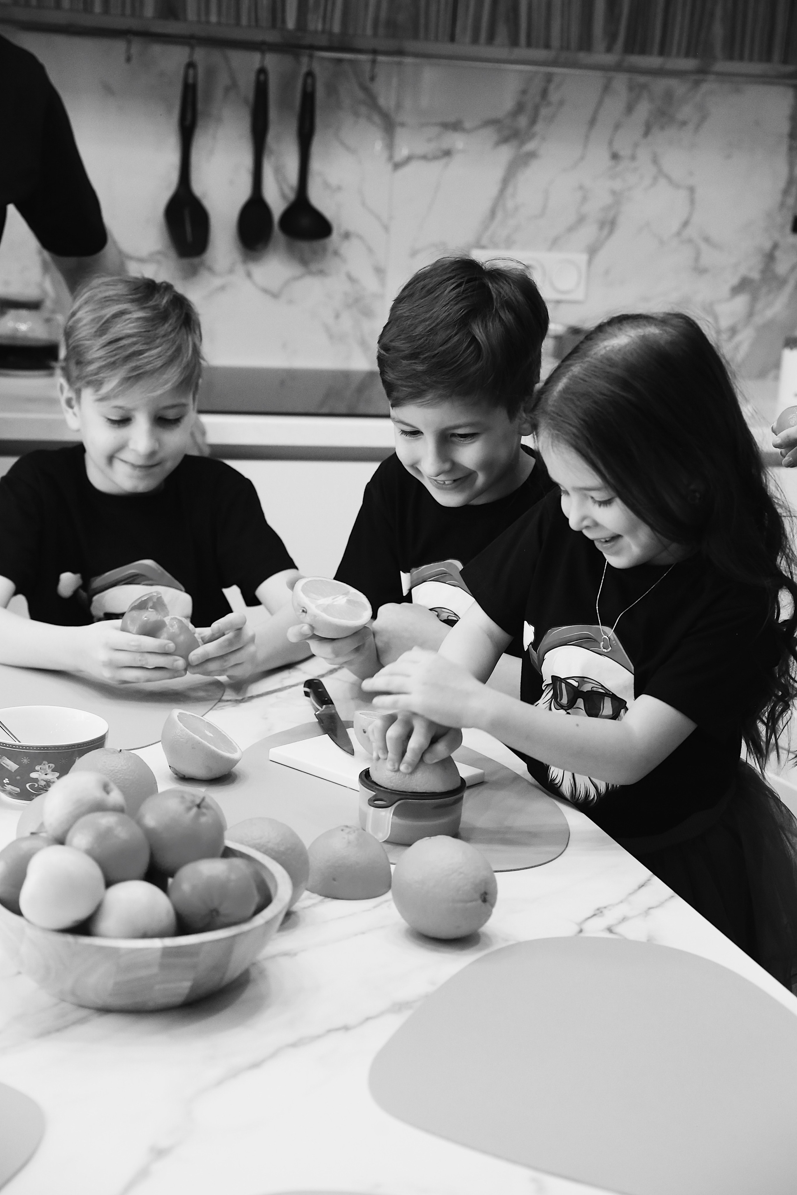 Хисамовы. Домашняя съемка. Фотограф Пирумян Анна. г. Сургут, г. Воронеж